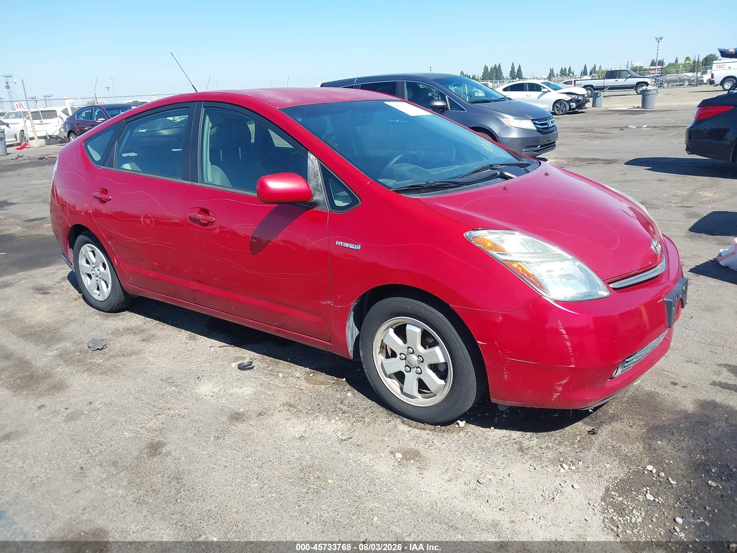 2008 Toyota Prius   Red vin: JTDKB20U187740497