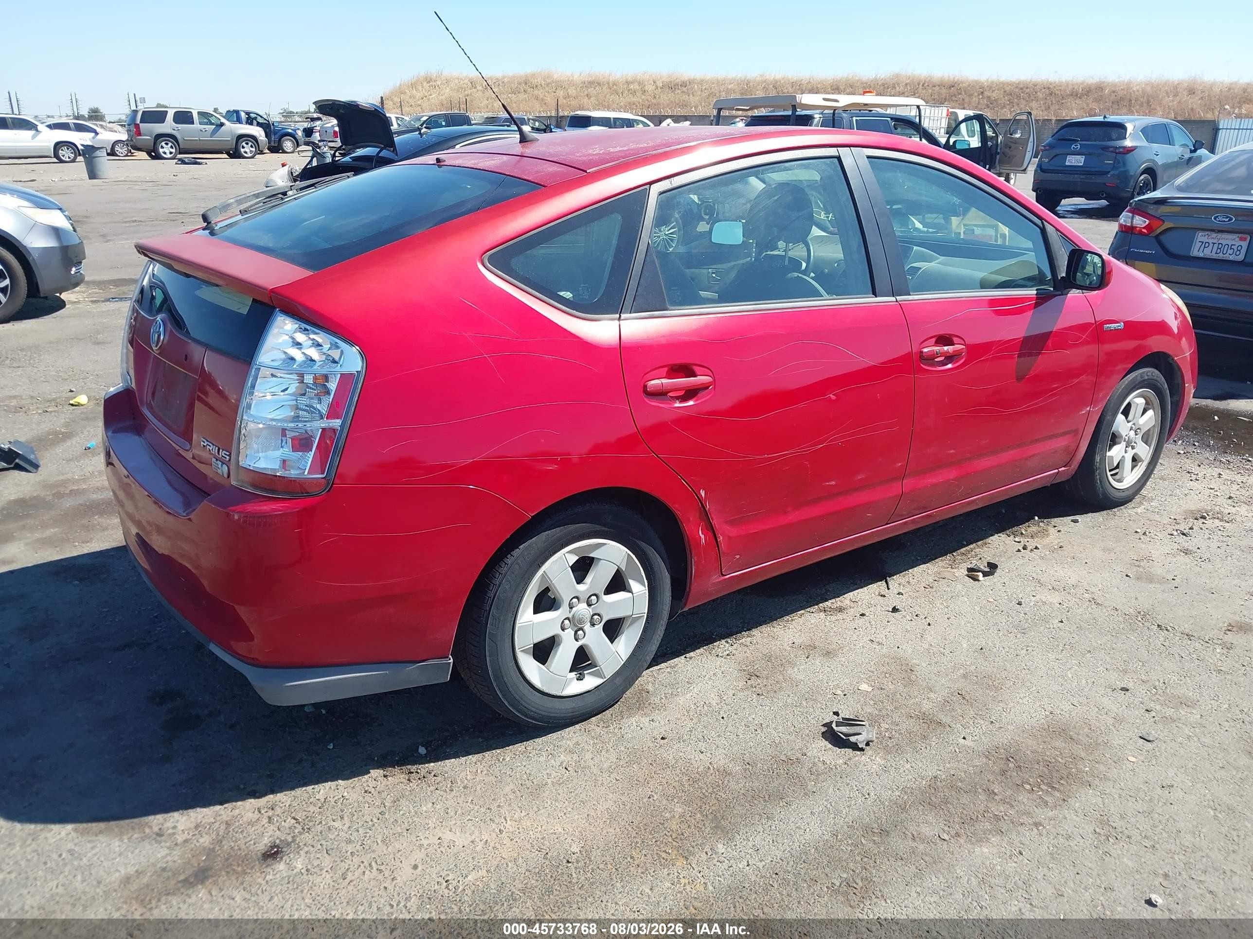 2008 Toyota Prius   Red vin: JTDKB20U187740497