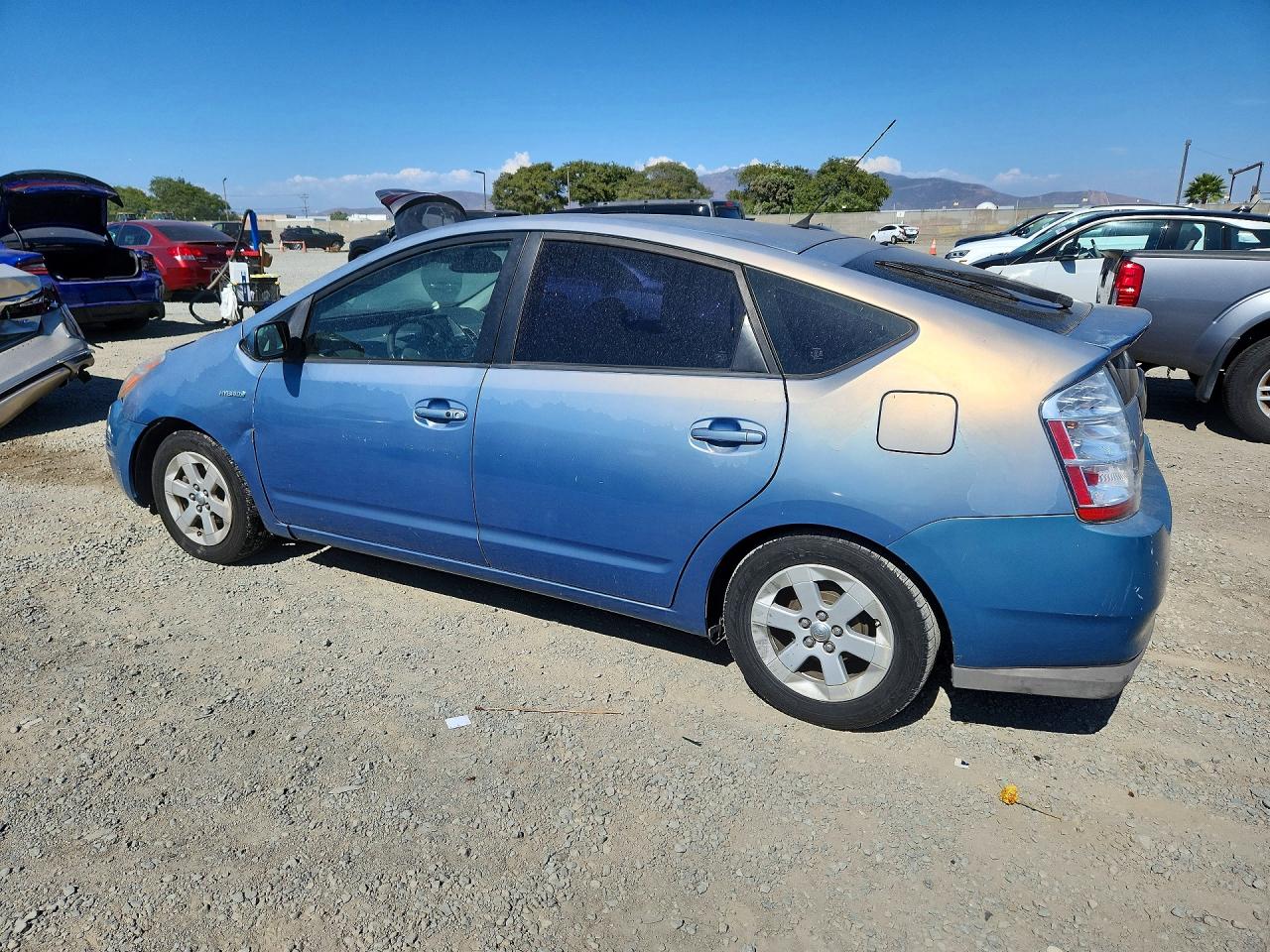 2008 Toyota Prius Base Blue vin: JTDKB20U187745294