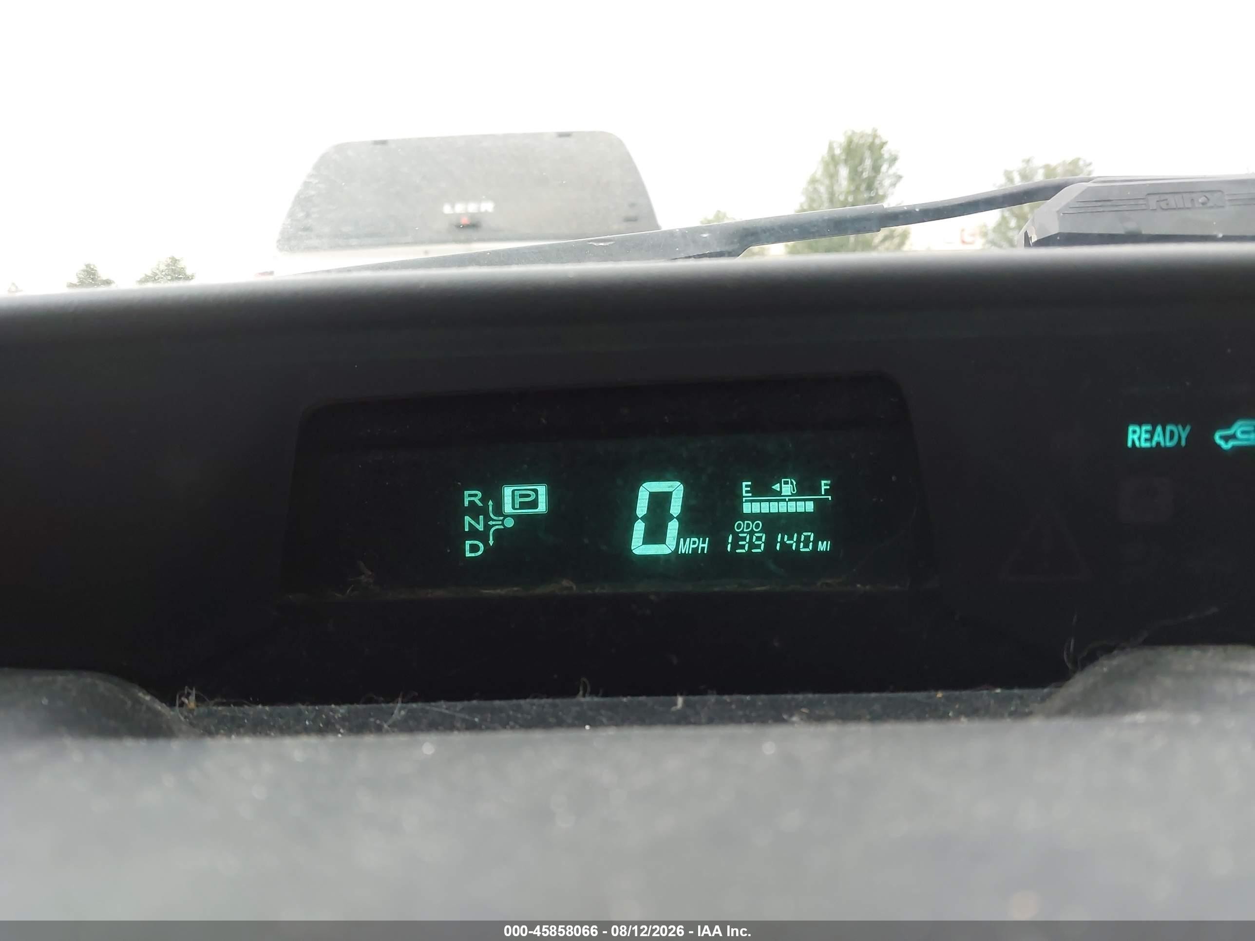 2008 Toyota Prius   Red vin: JTDKB20U187814226