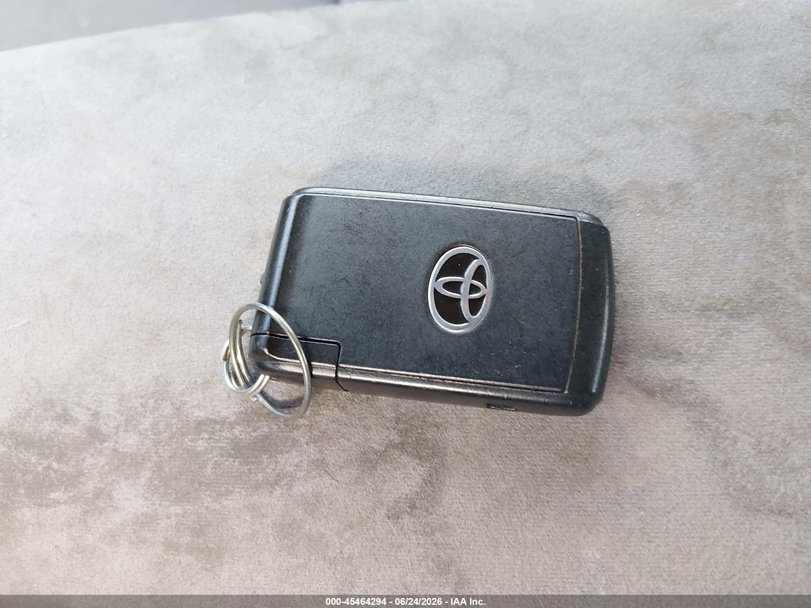 2009 Toyota Prius   Зеленый vin: JTDKB20U193472463