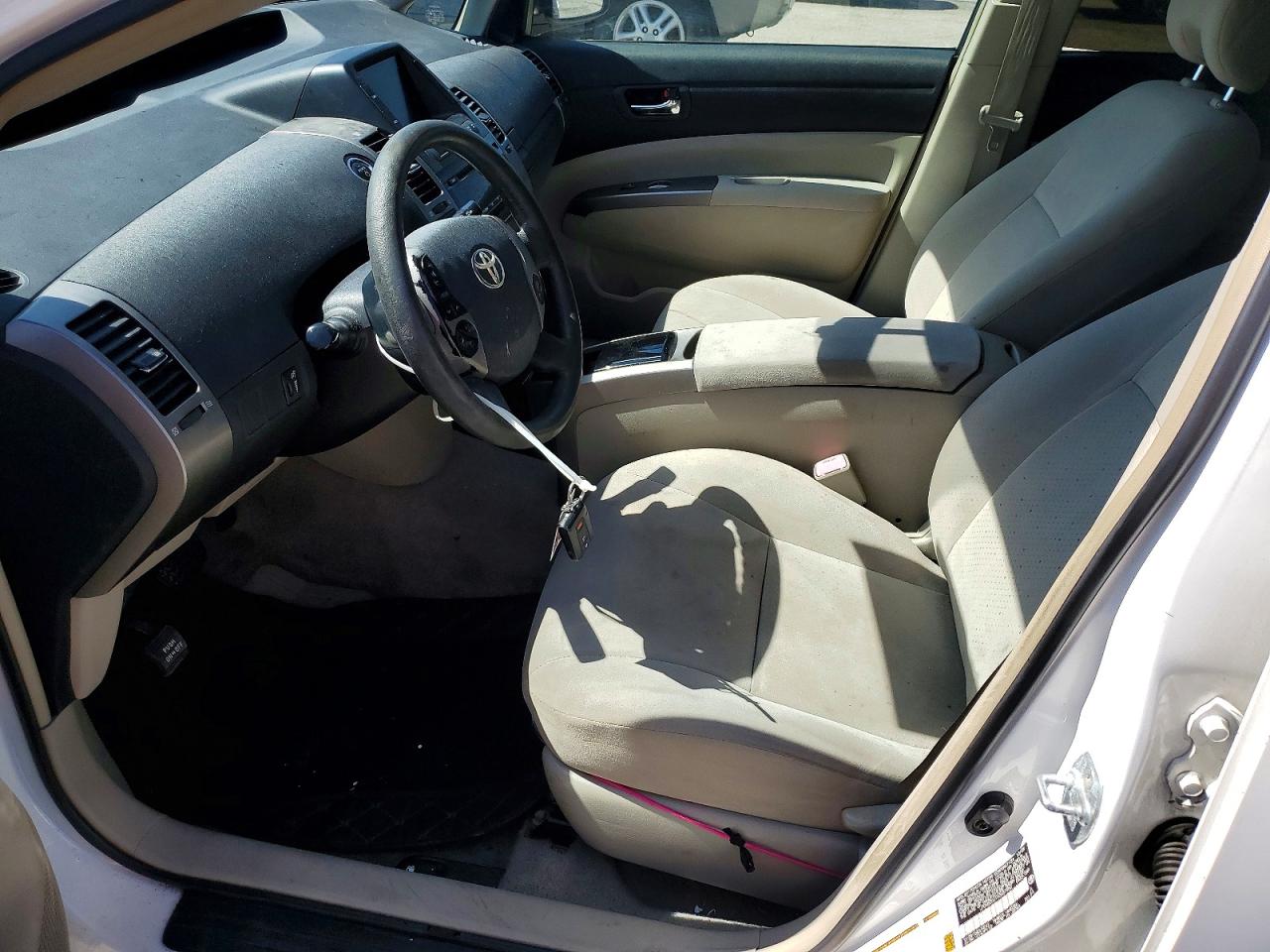 2009 Toyota Prius Base White vin: JTDKB20U193487982