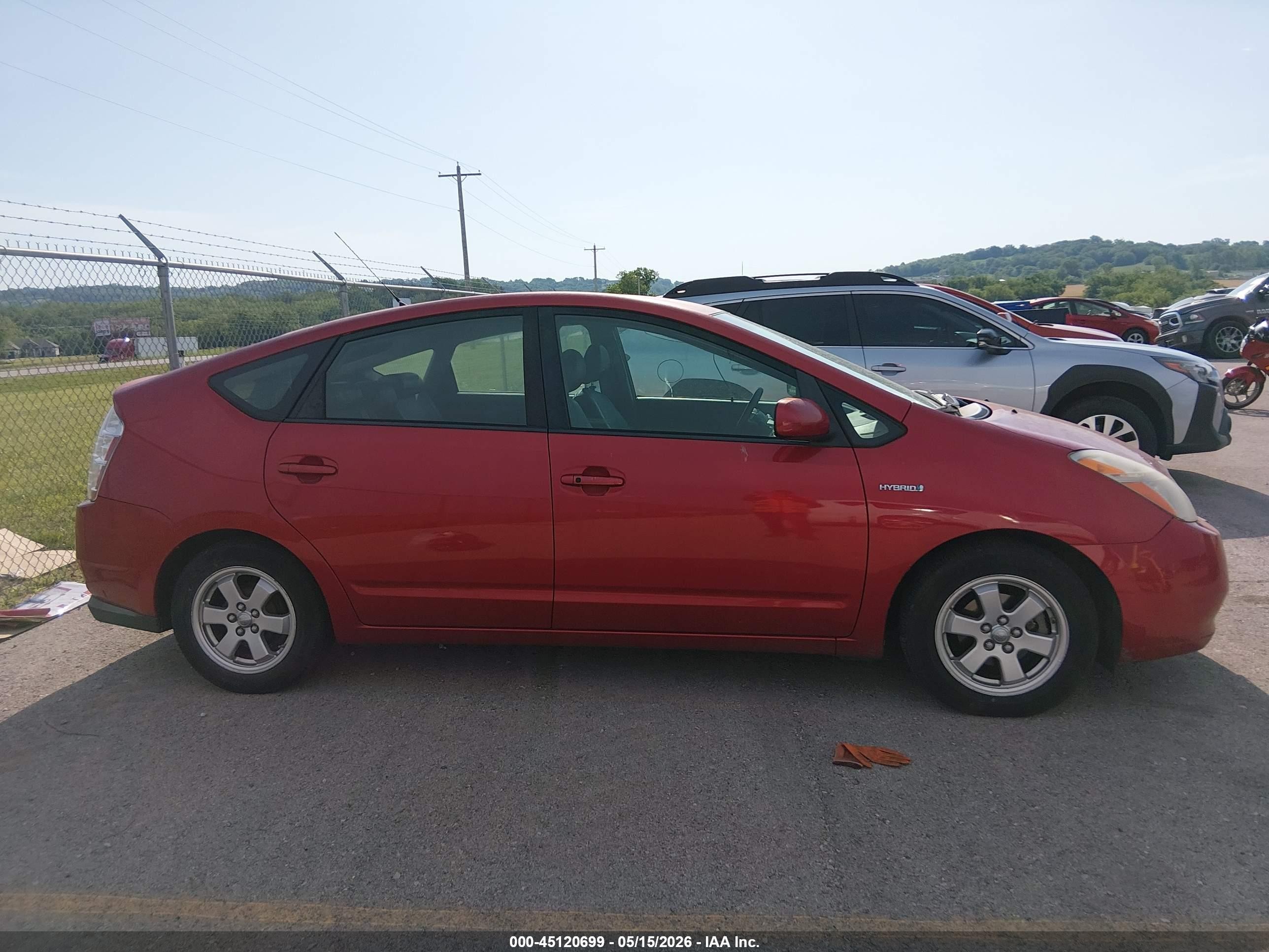 2009 Toyota Prius Red vin: JTDKB20U193529809