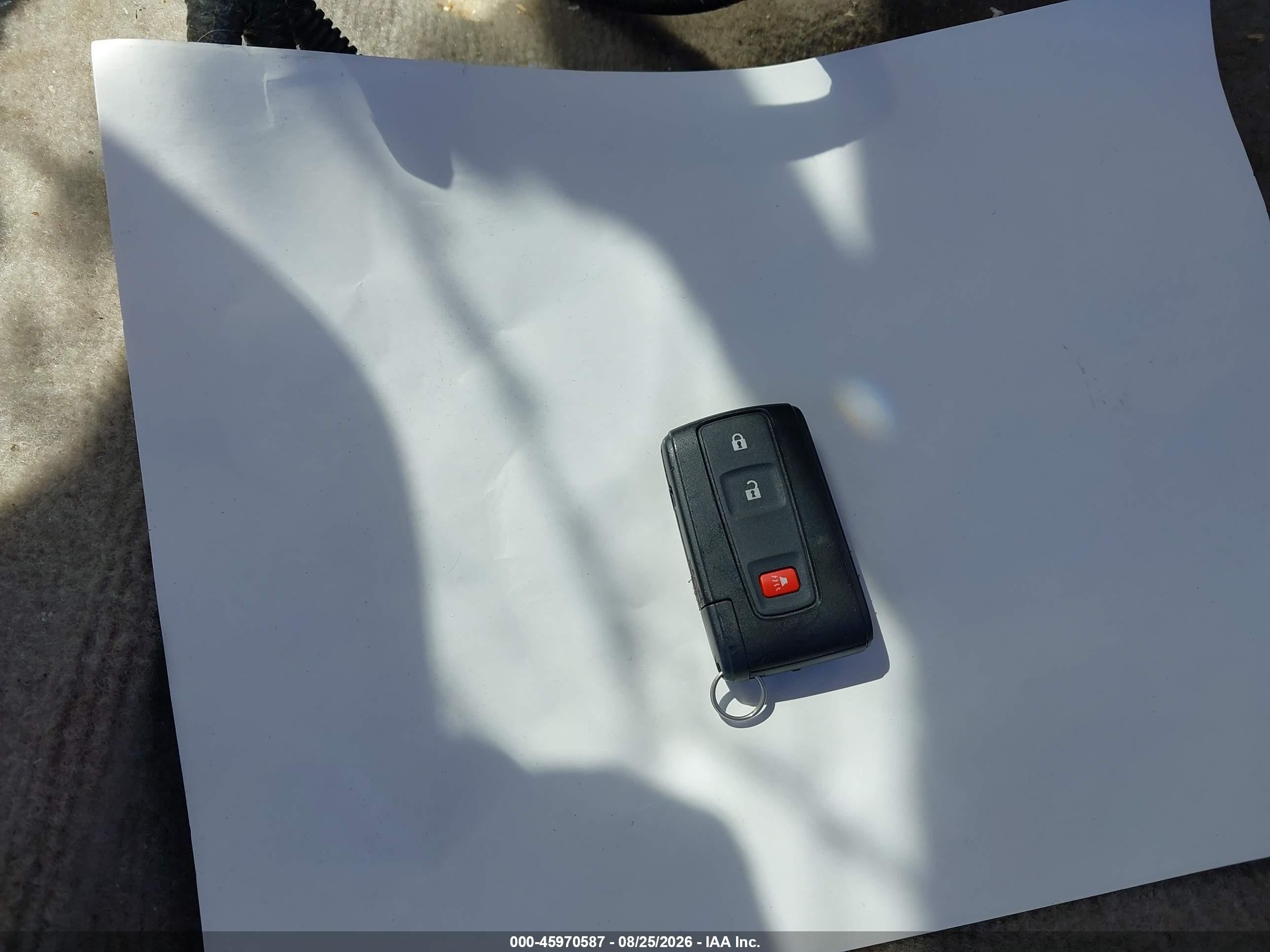 2009 Toyota Prius   White vin: JTDKB20U197836843