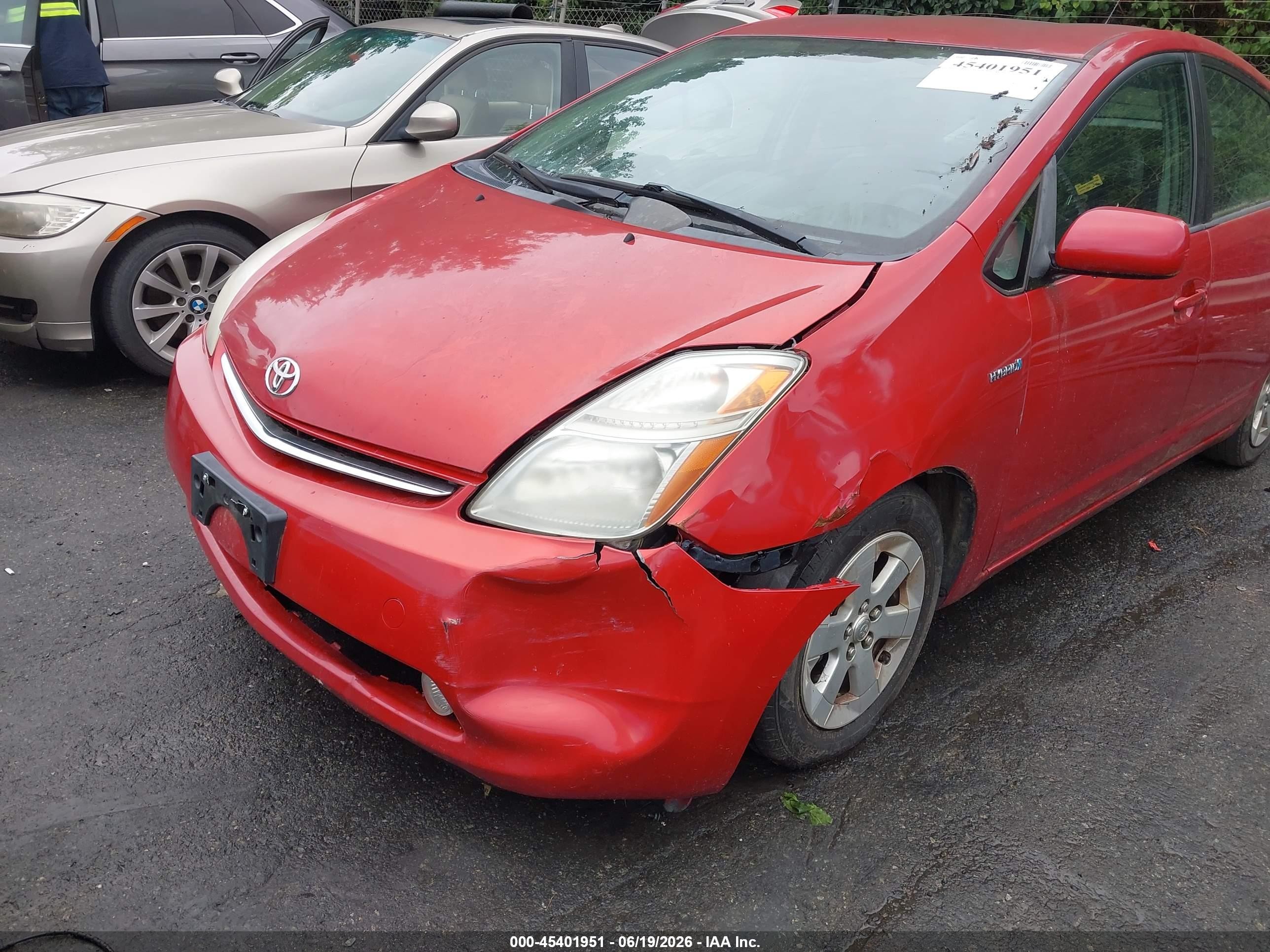 2009 Toyota Prius   Red vin: JTDKB20U197860768