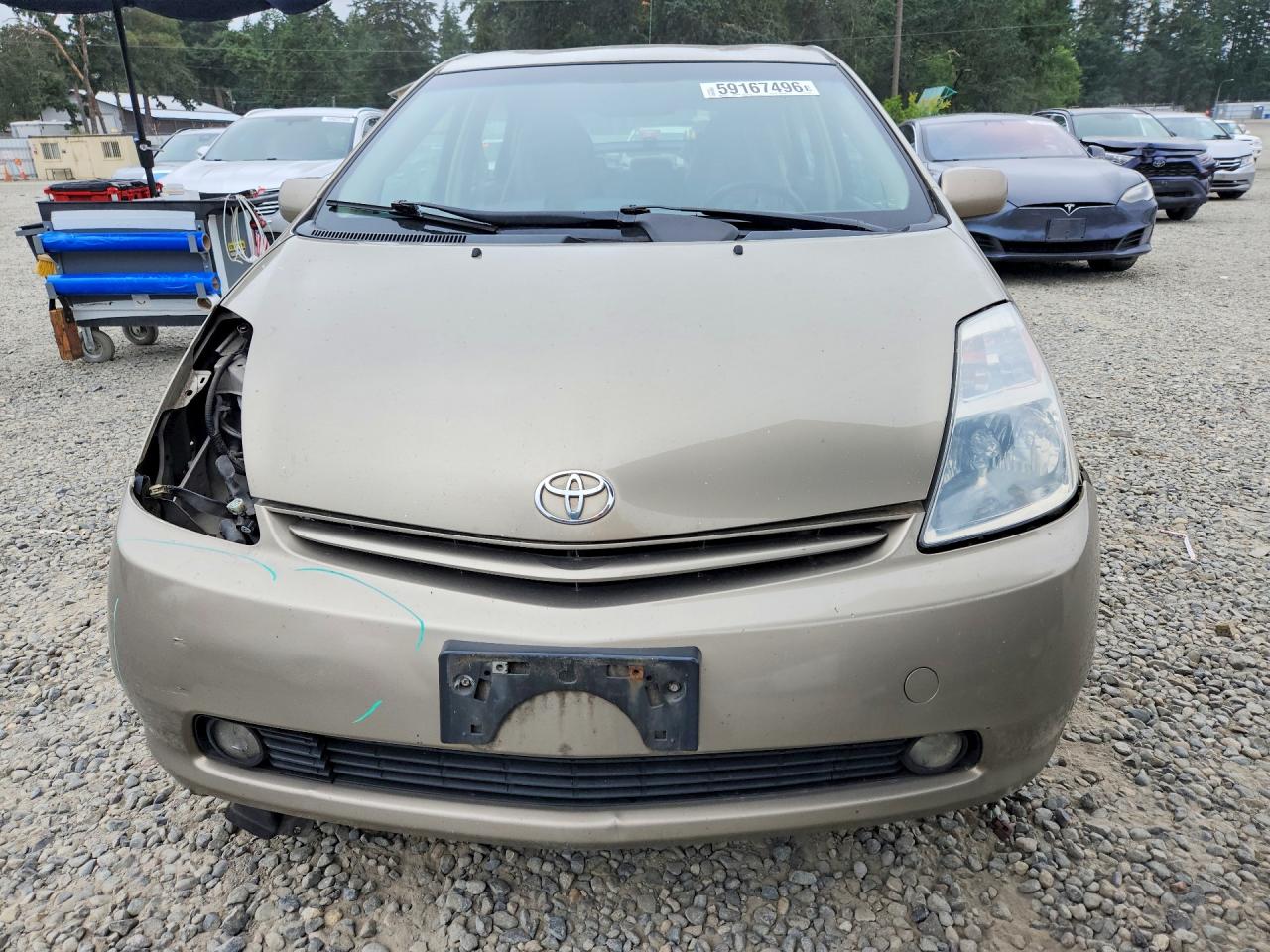 2004 Toyota Prius Base Tan vin: JTDKB20U240003764