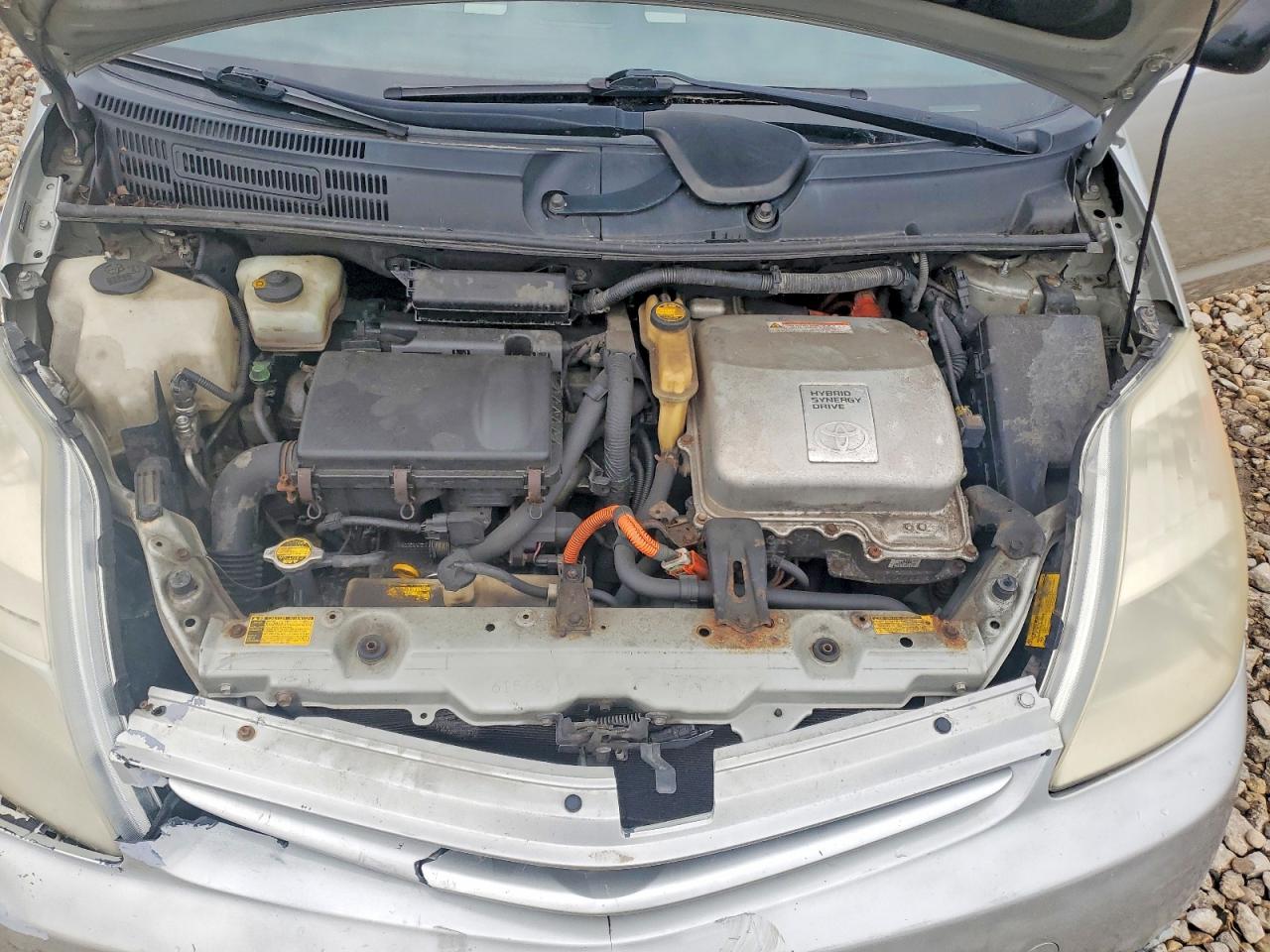 2004 Toyota Prius Base Silver vin: JTDKB20U240010780