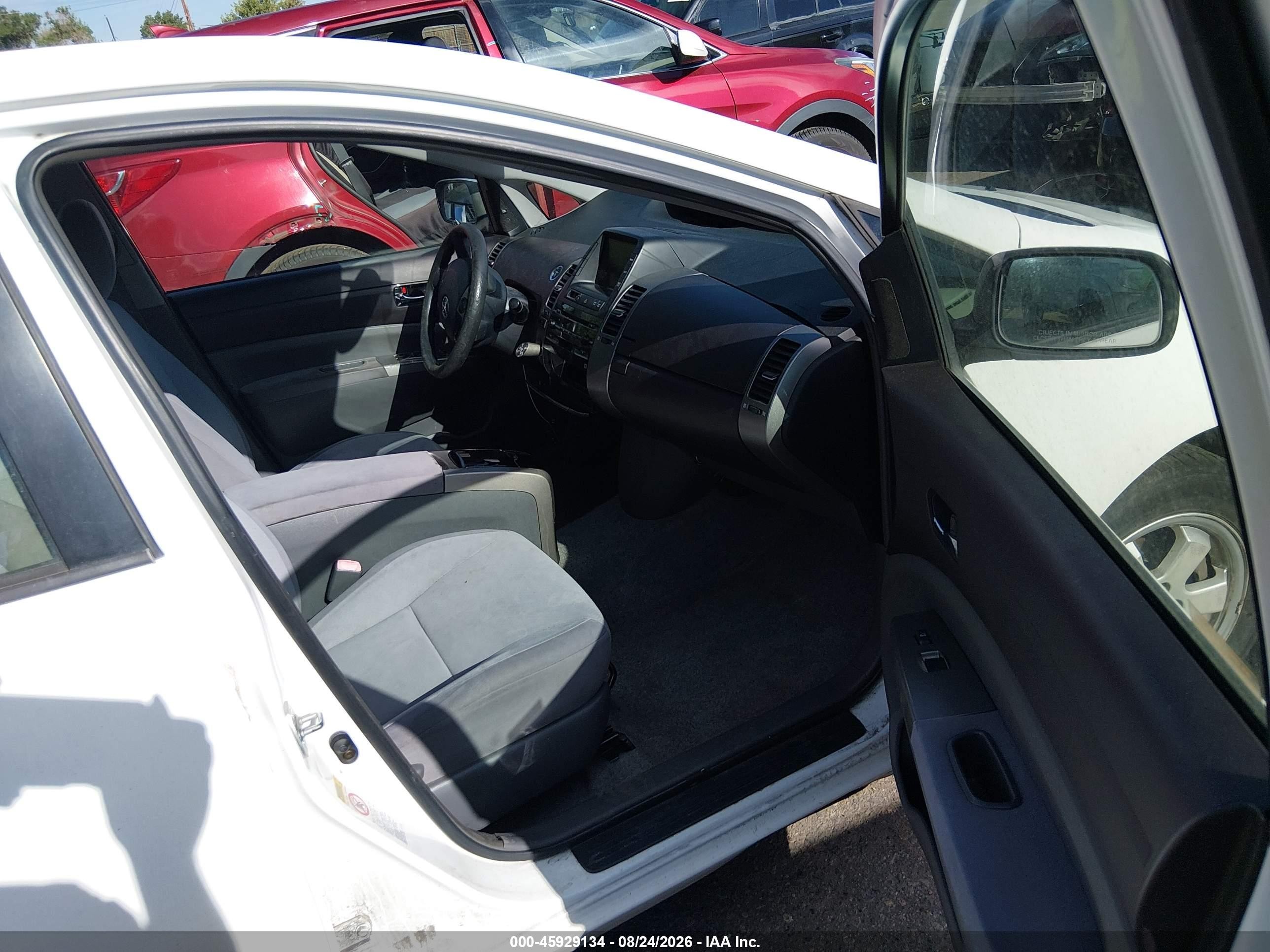 2004 Toyota Prius   Black vin: JTDKB20U240033329