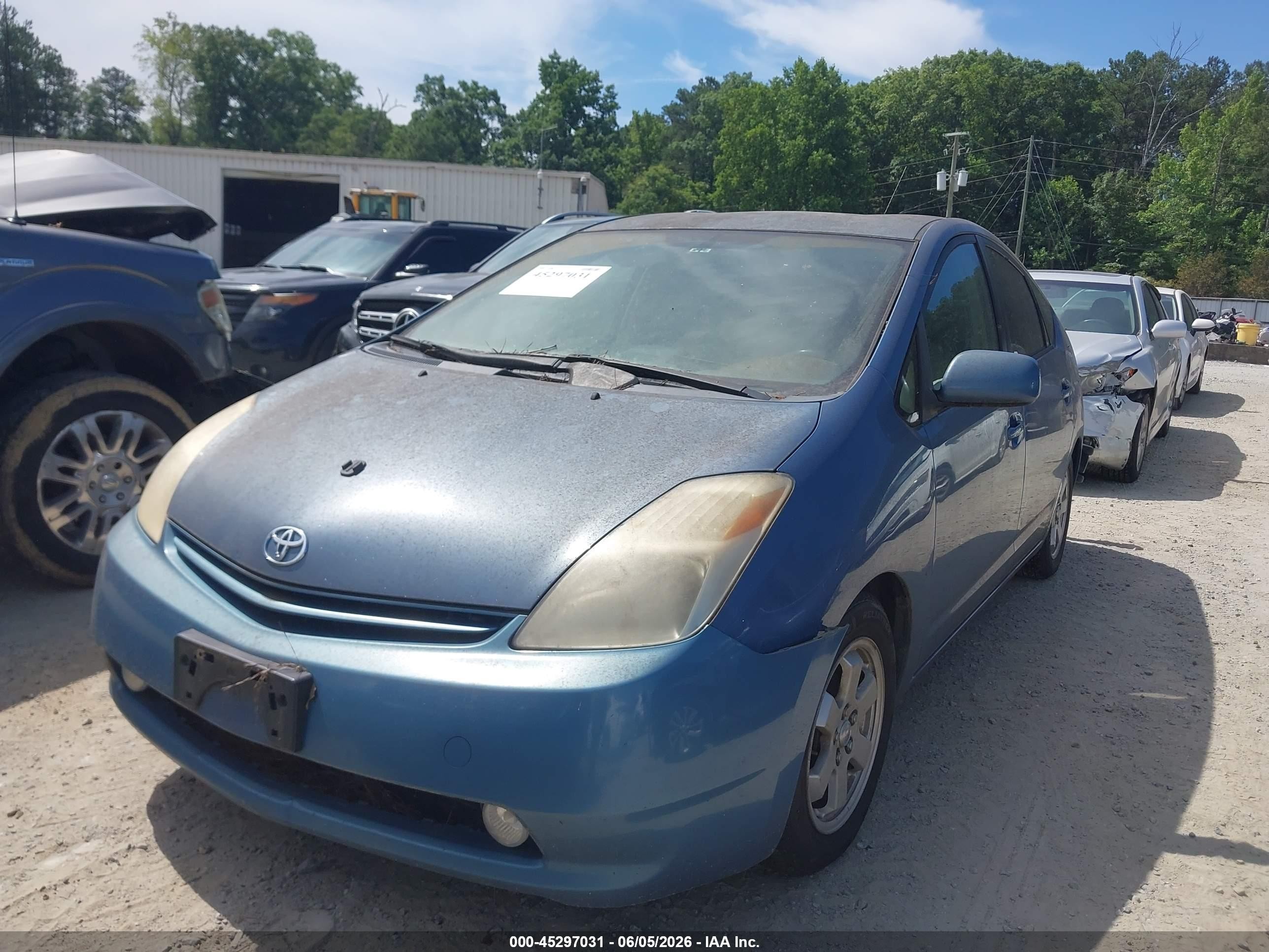 2004 Toyota Prius   Blue vin: JTDKB20U240083616
