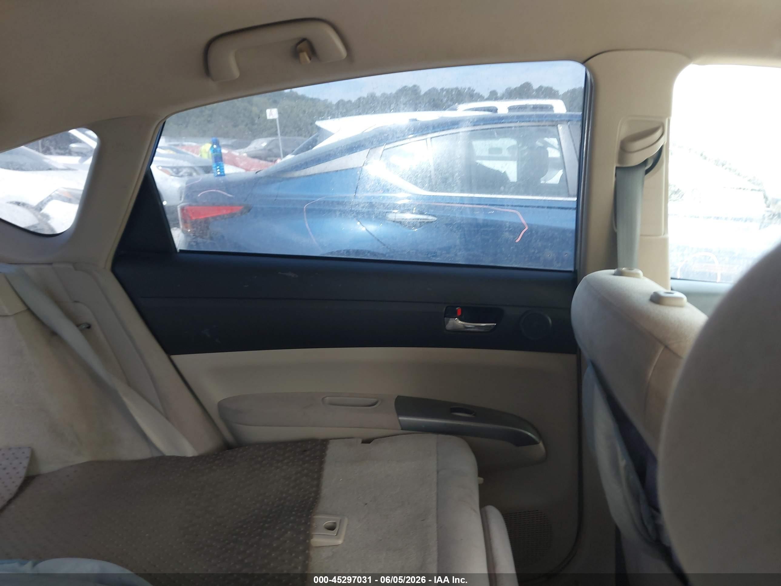 2004 Toyota Prius   Blue vin: JTDKB20U240083616