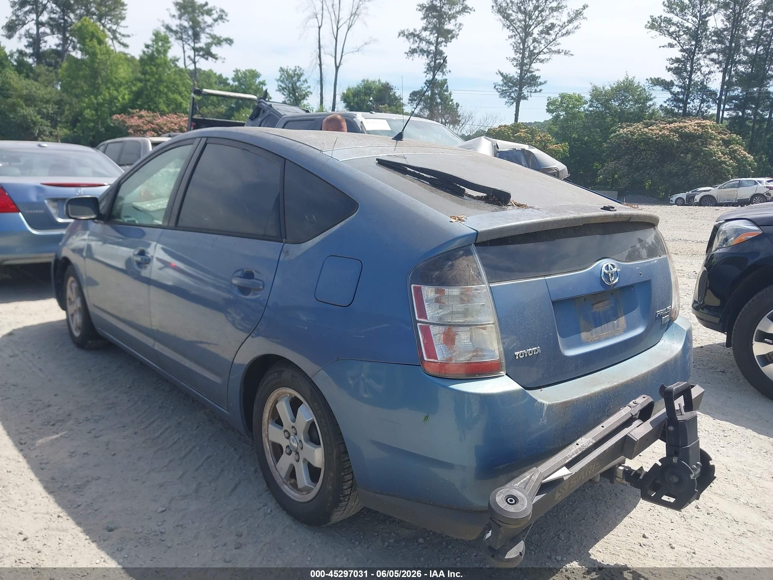 2004 Toyota Prius   Blue vin: JTDKB20U240083616