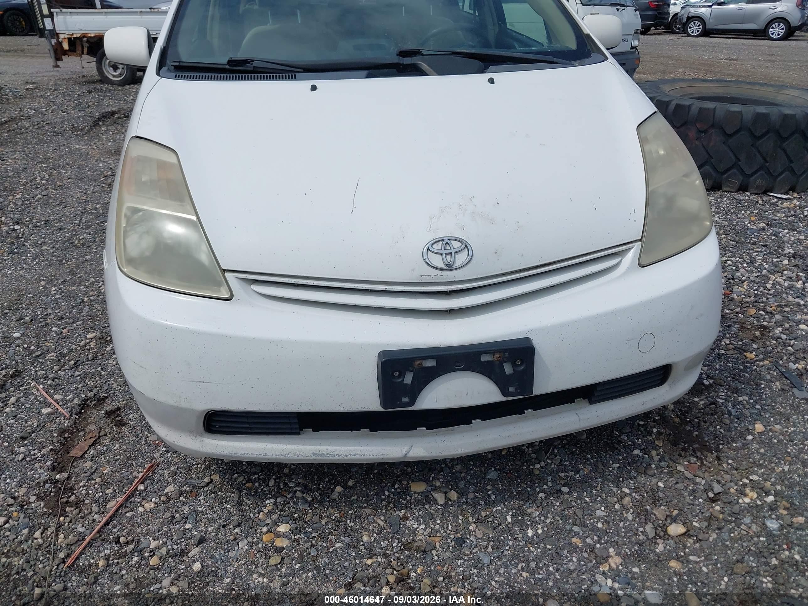 2005 Toyota Prius   Белый vin: JTDKB20U253017244