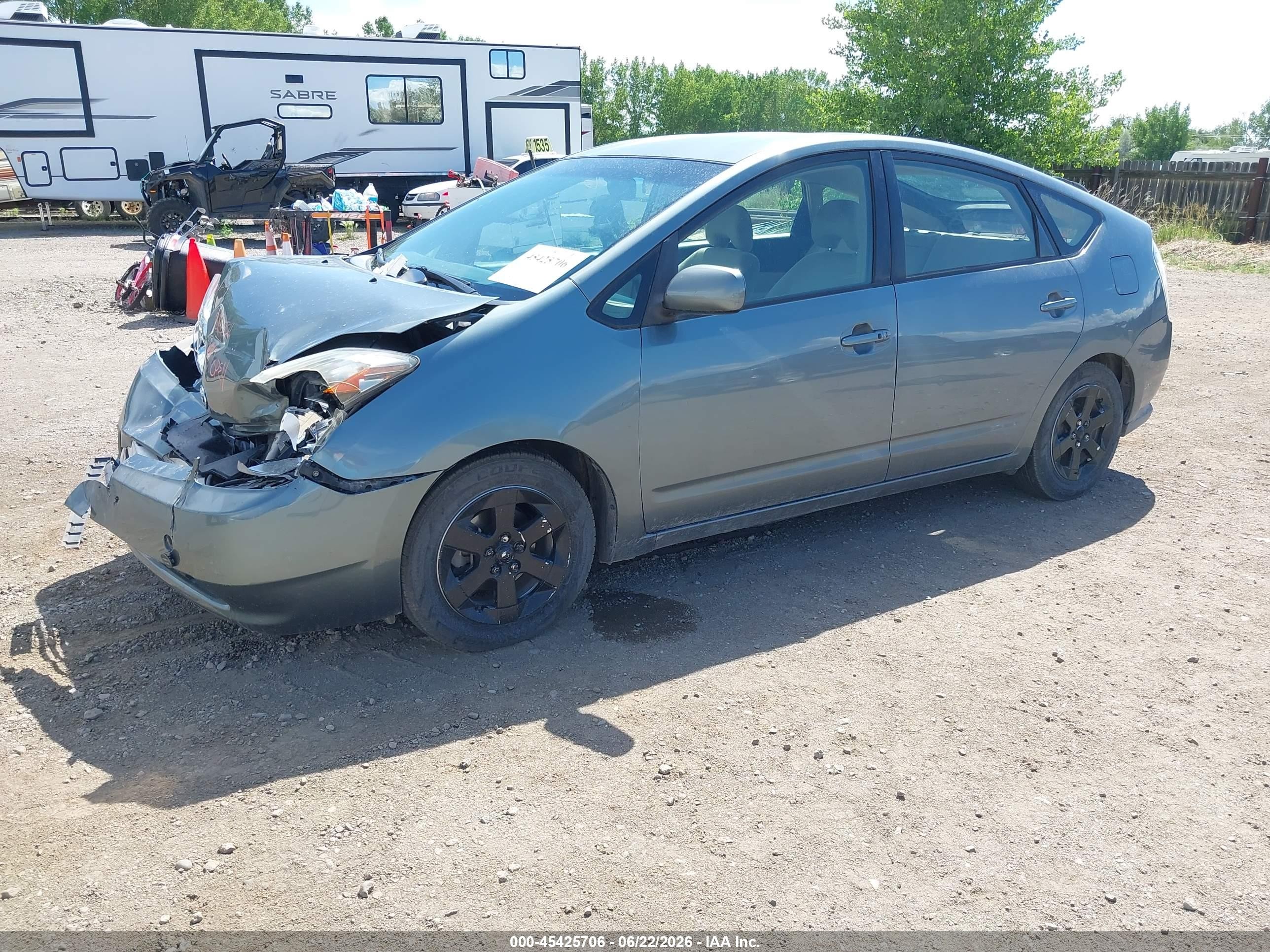 2005 Toyota Prius   Green vin: JTDKB20U253074480