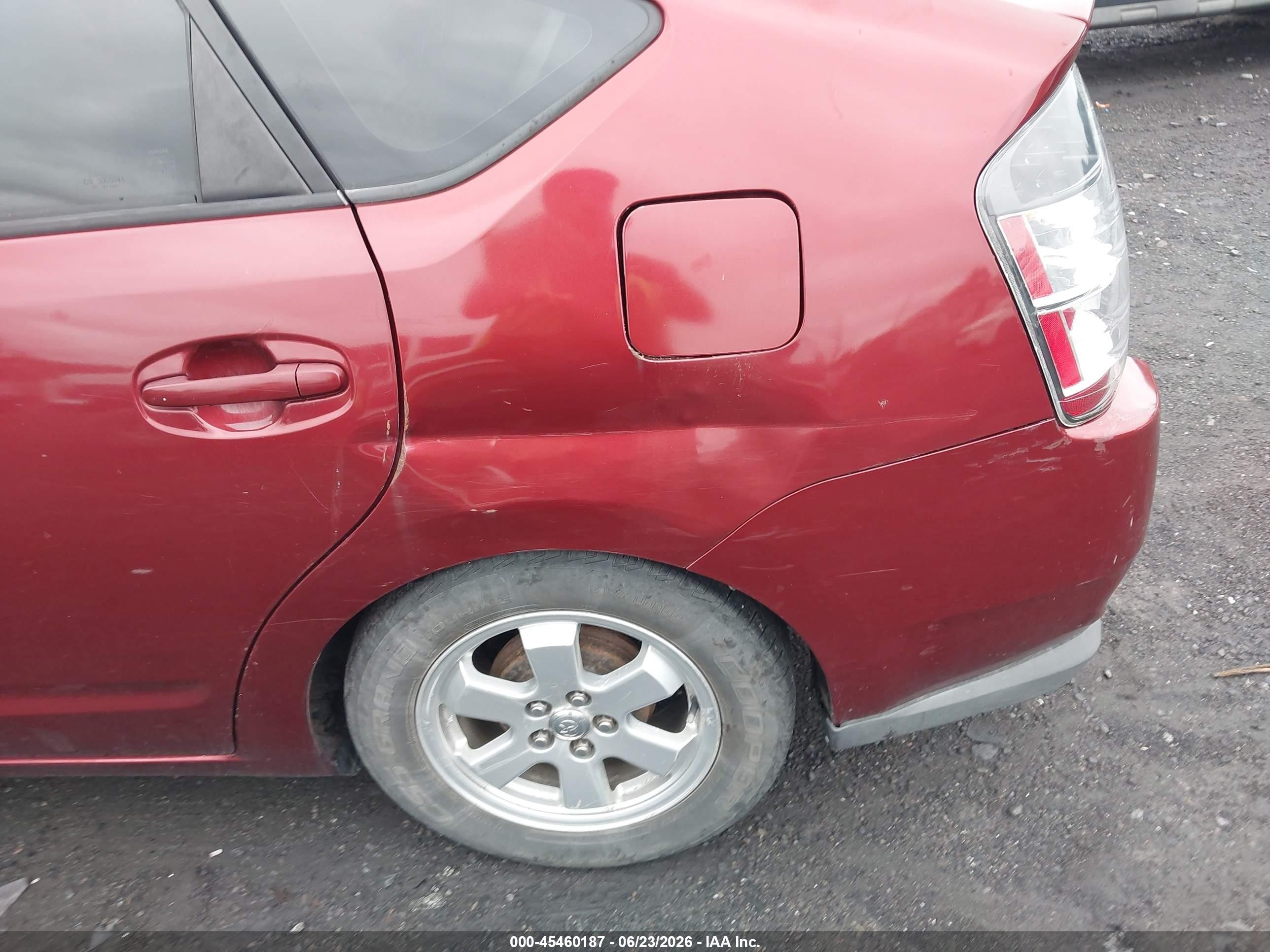 2005 Toyota Prius   Burgundy vin: JTDKB20U253092302
