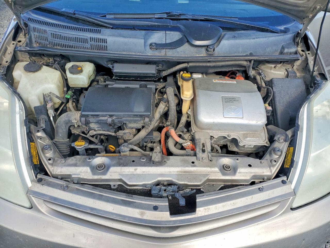 2005 Toyota Prius Base Tan vin: JTDKB20U253116114