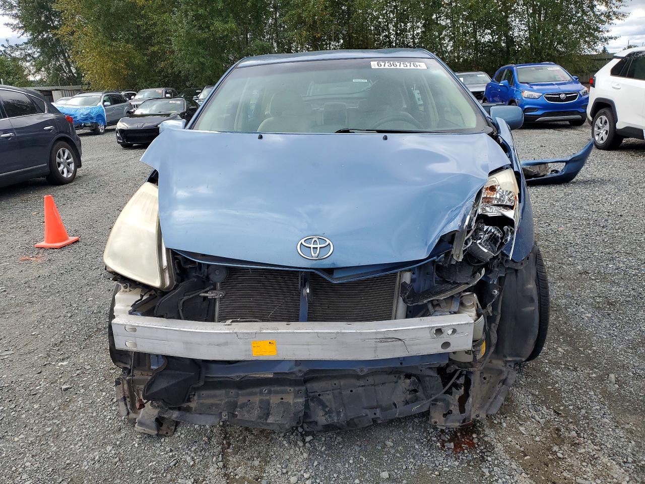 2005 Toyota Prius Base Синий vin: JTDKB20U257046879