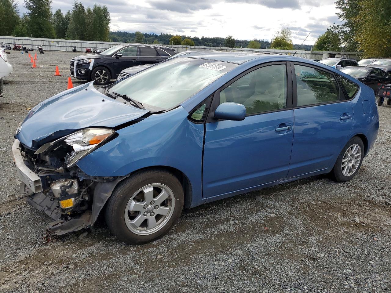 2005 Toyota Prius Base Blue vin: JTDKB20U257046879