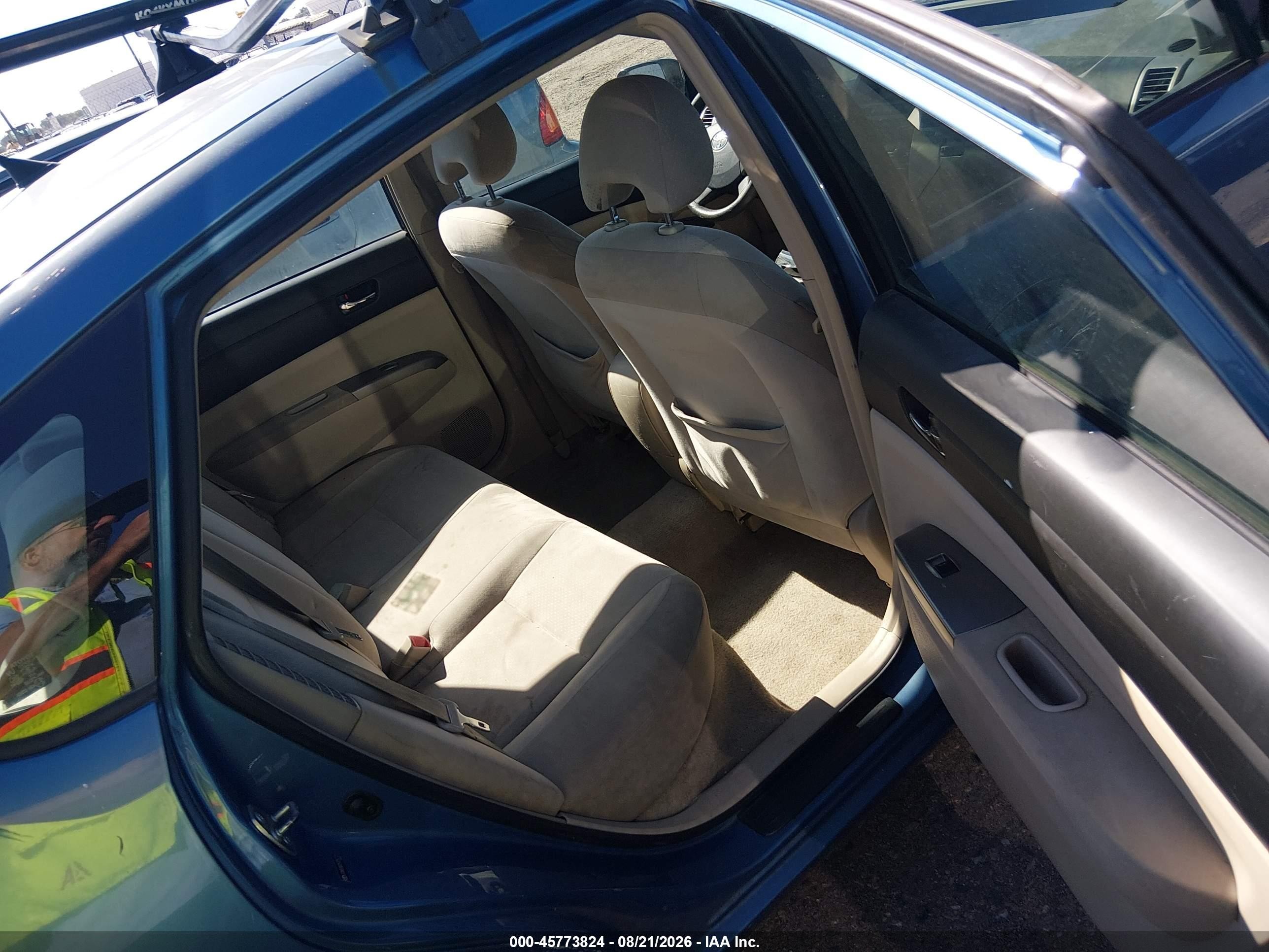 2005 Toyota Prius   Blue vin: JTDKB20U257057722