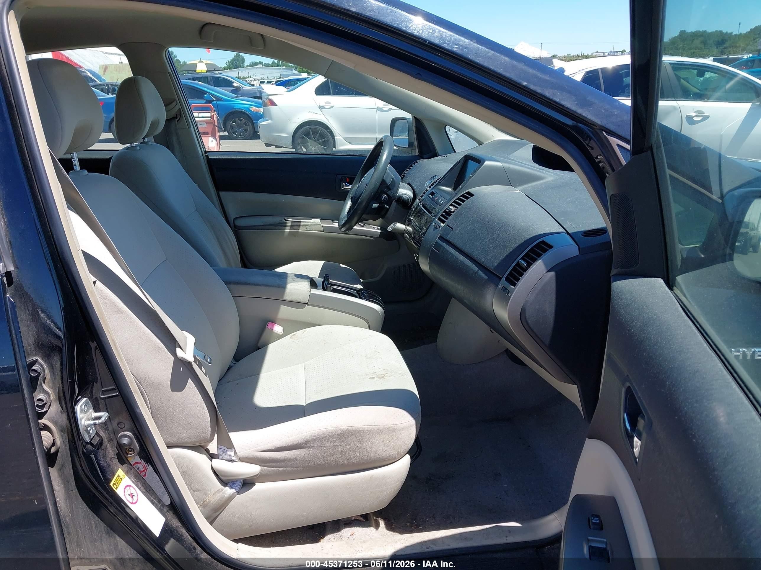 2006 Toyota Prius   Black vin: JTDKB20U263130743