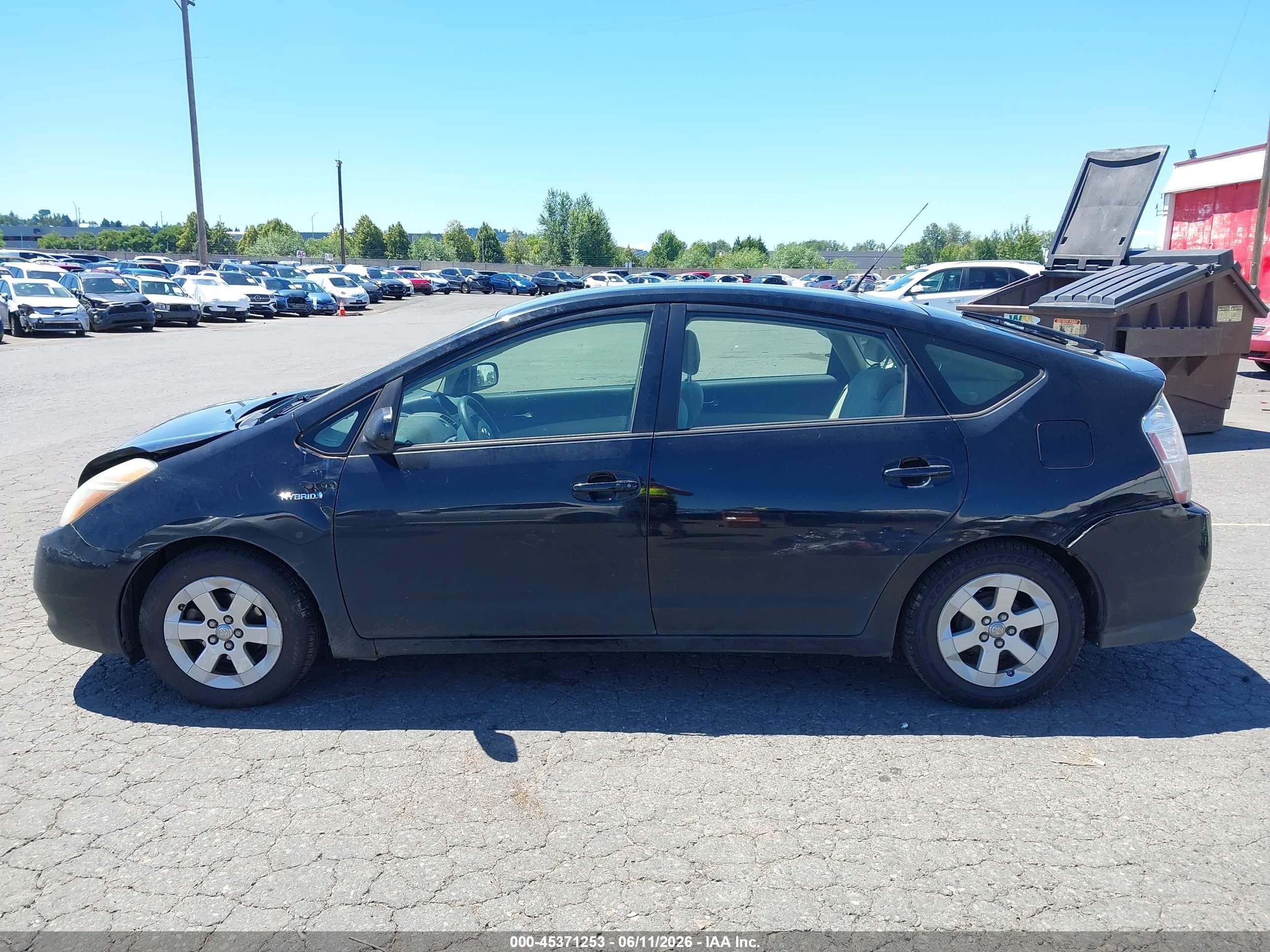 2006 Toyota Prius   Black vin: JTDKB20U263130743