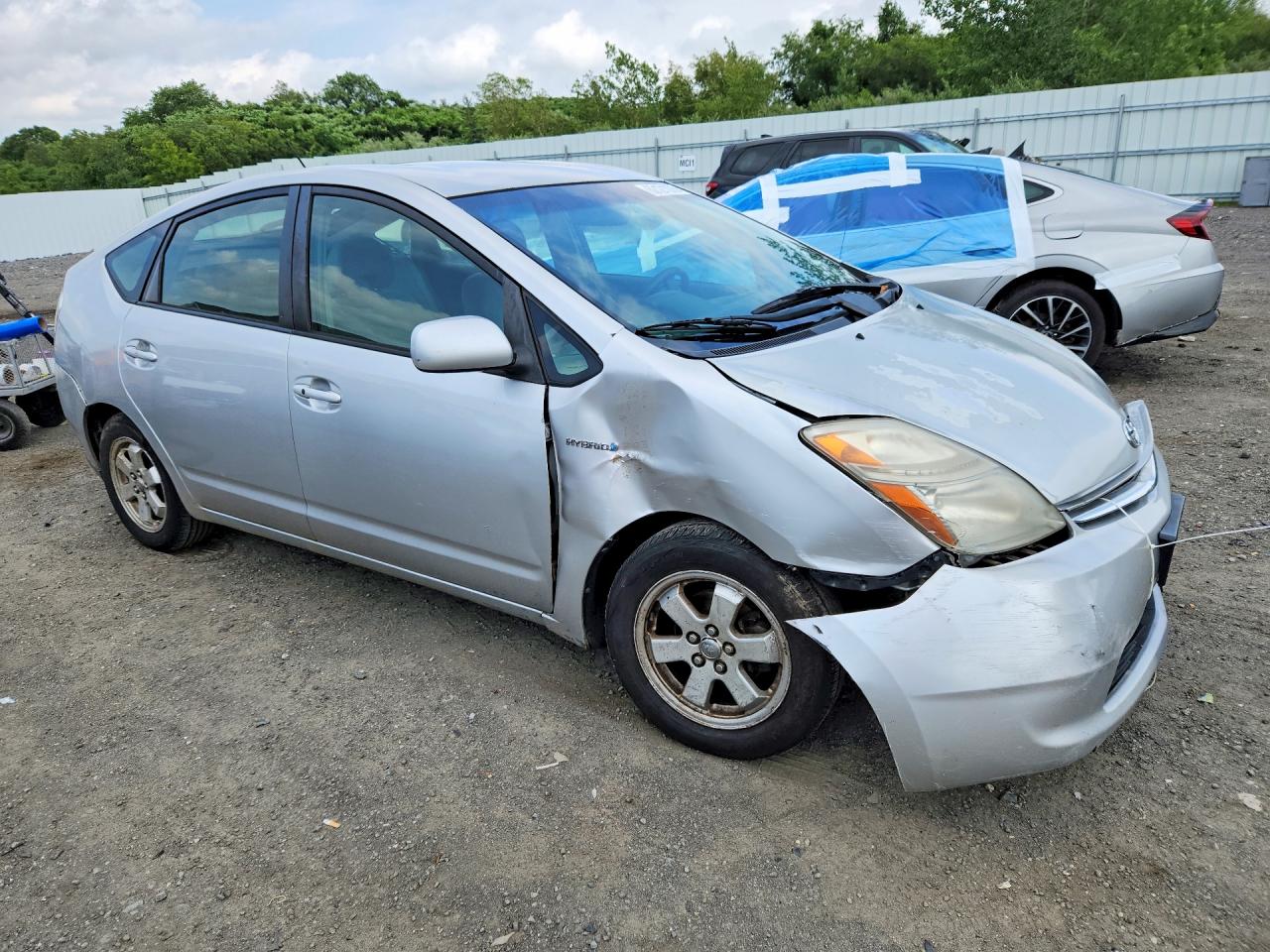 2006 Toyota Prius Base Silver vin: JTDKB20U263160714
