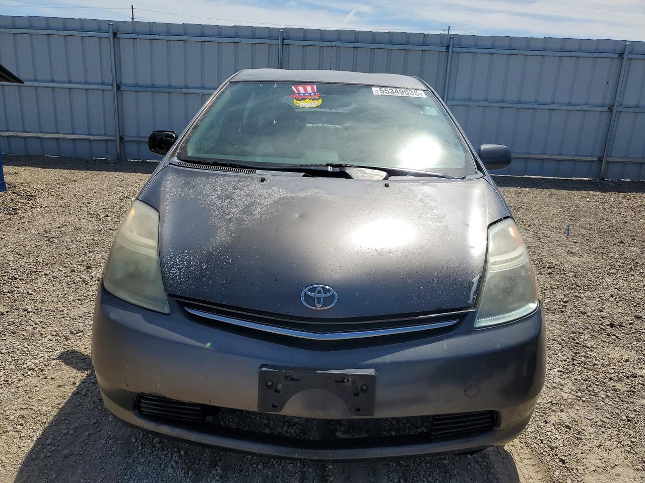 2006 Toyota Prius Base Silver vin: JTDKB20U263189579