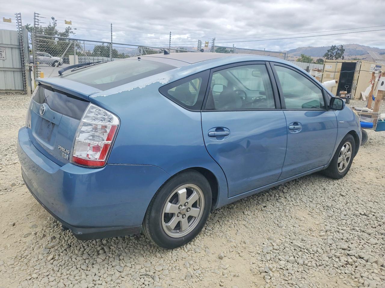 2006 Toyota Prius Base Blue vin: JTDKB20U267076837