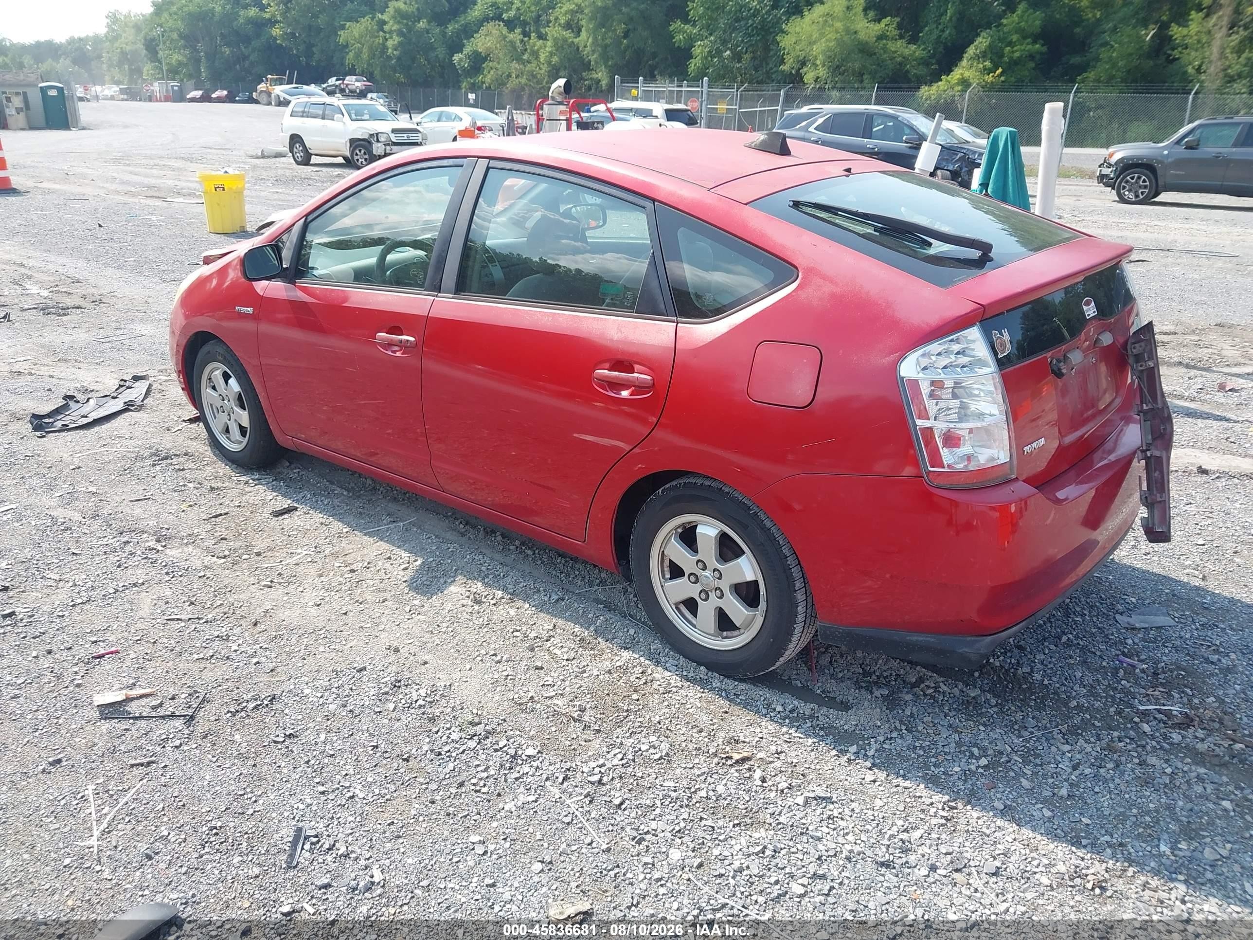2006 Toyota Prius   Red vin: JTDKB20U267502767