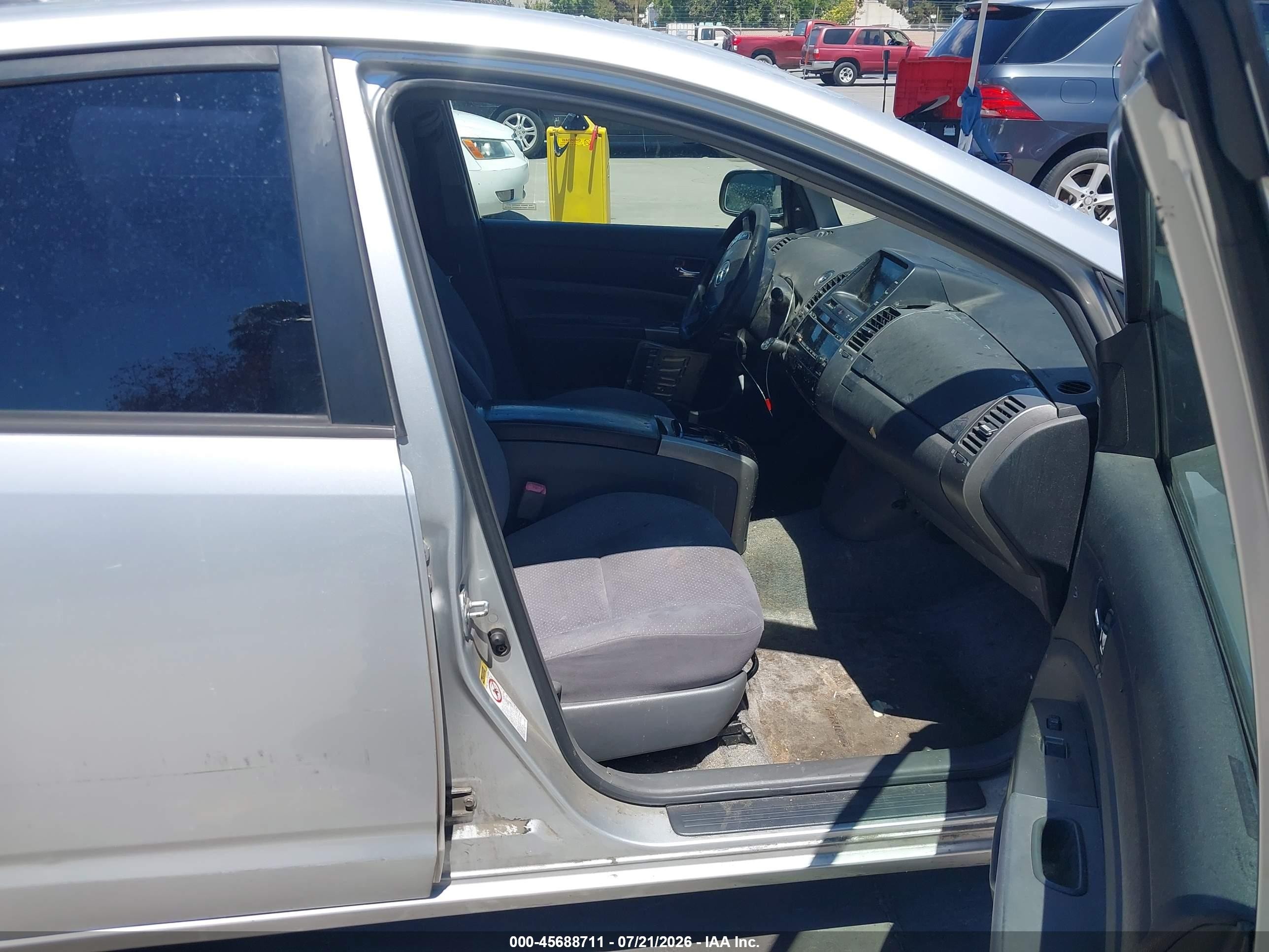 2006 Toyota Prius   Gray vin: JTDKB20U267504129