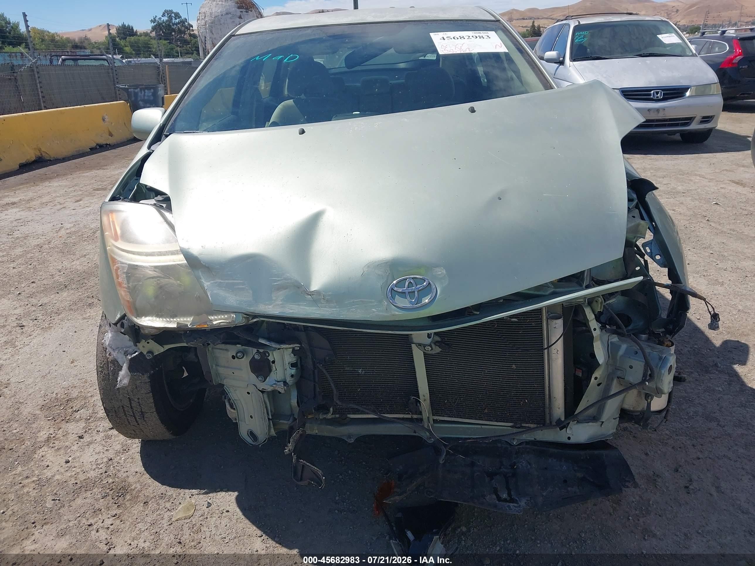 2006 Toyota Prius   Green vin: JTDKB20U267533470