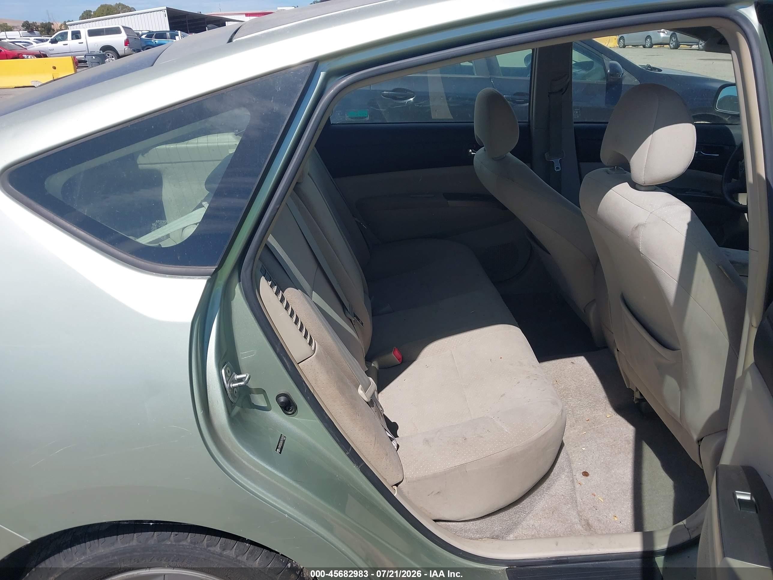 2006 Toyota Prius   Green vin: JTDKB20U267533470