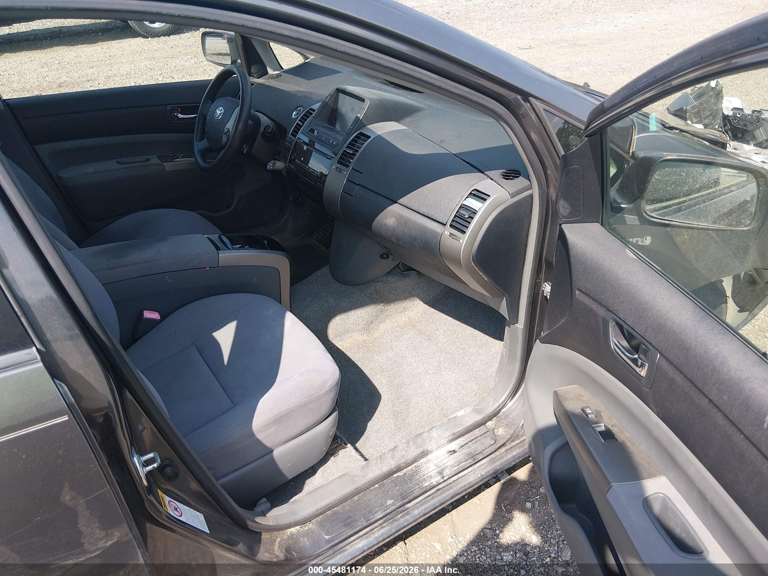 2007 Toyota Prius   Black vin: JTDKB20U273249023