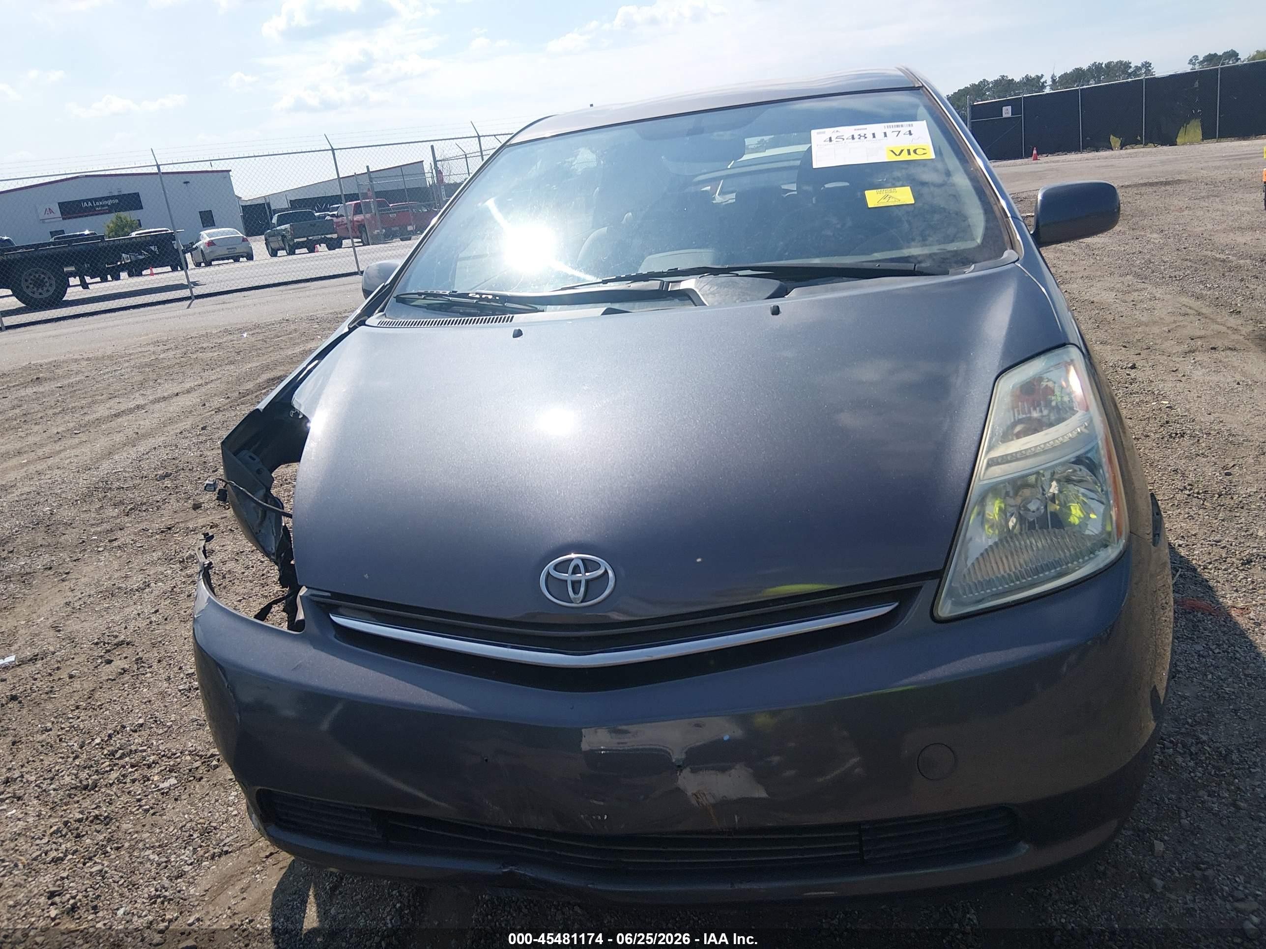 2007 Toyota Prius   Black vin: JTDKB20U273249023