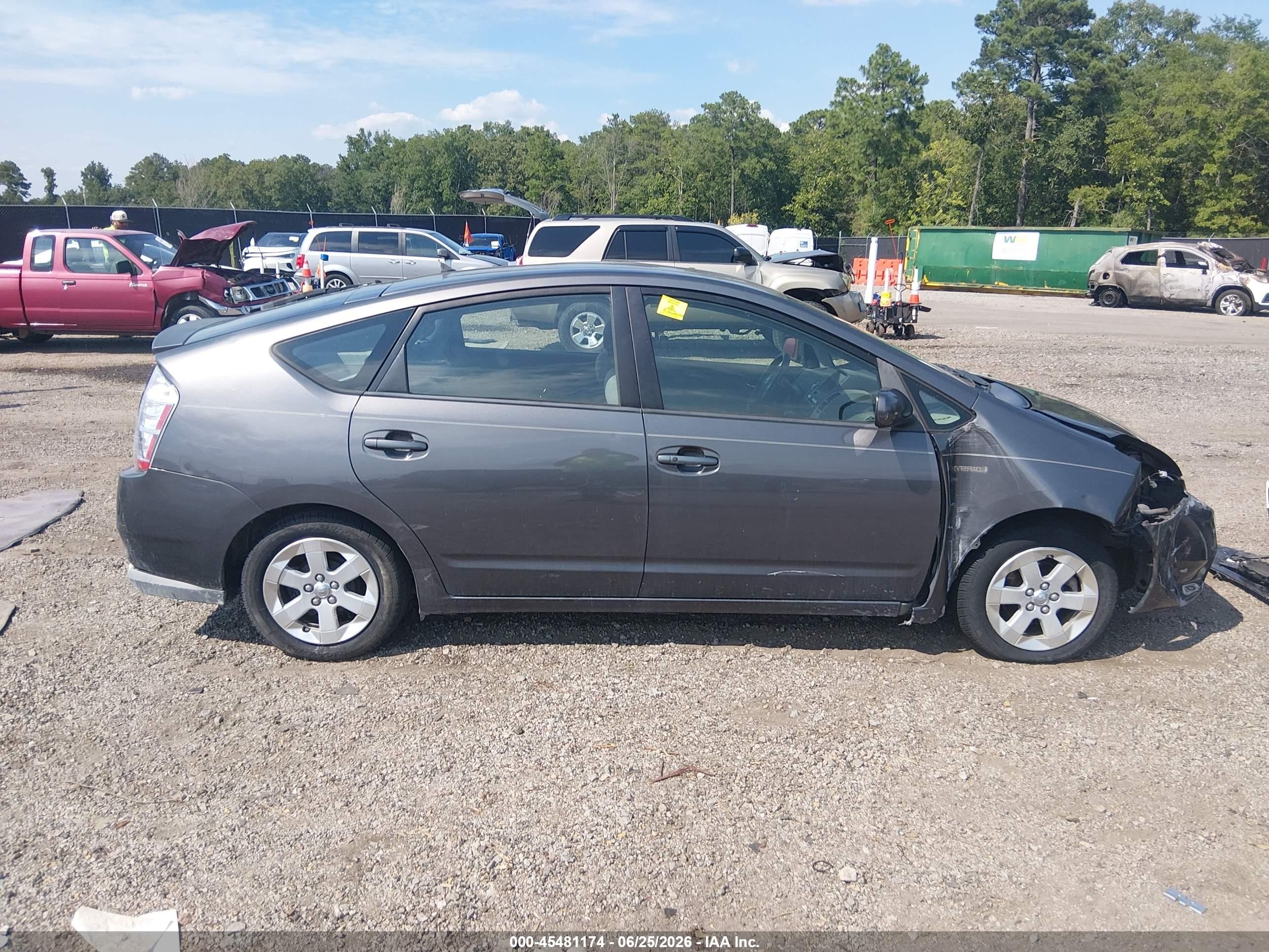 2007 Toyota Prius   Black vin: JTDKB20U273249023