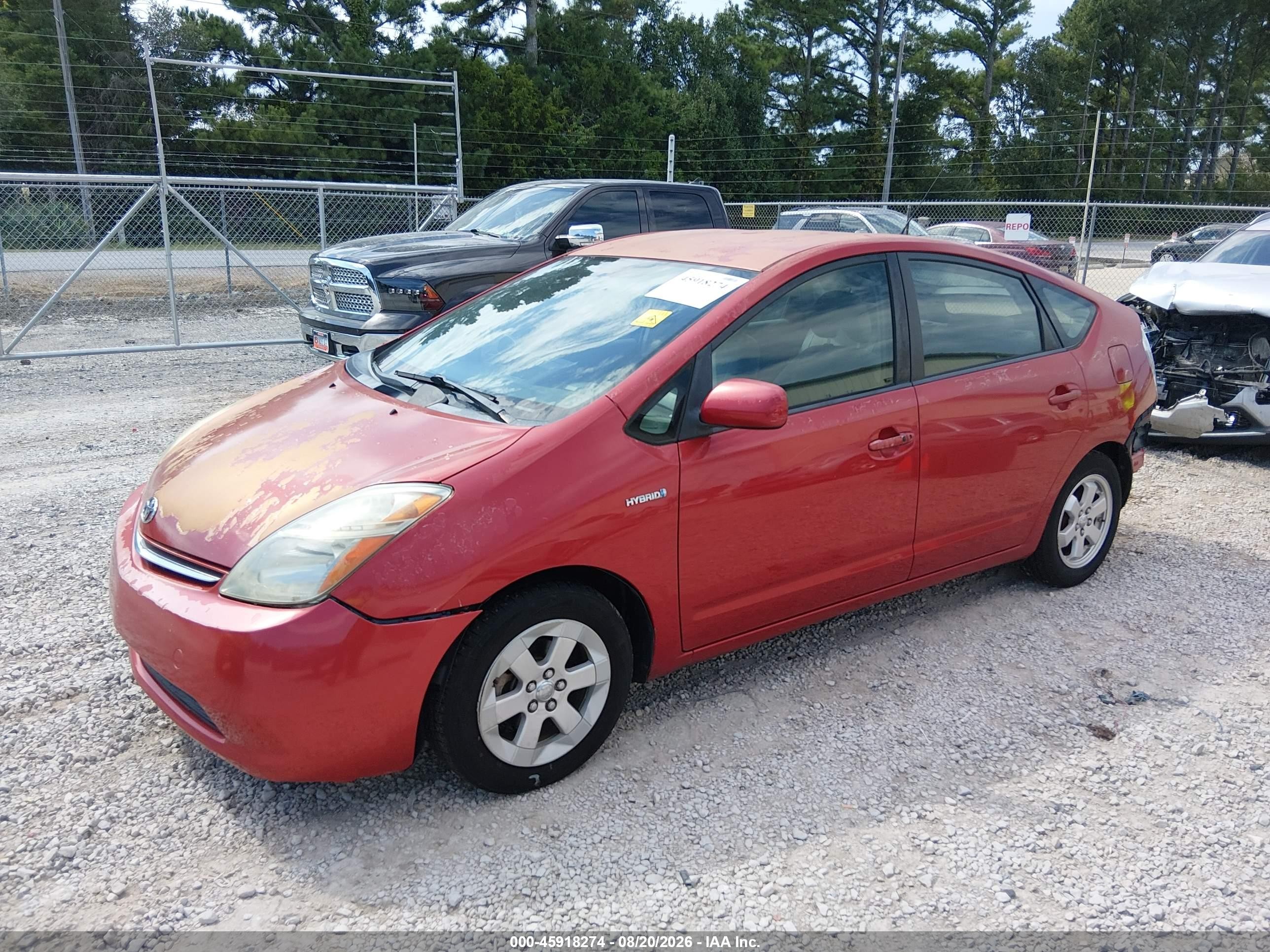 2007 Toyota Prius   Red vin: JTDKB20U273272852
