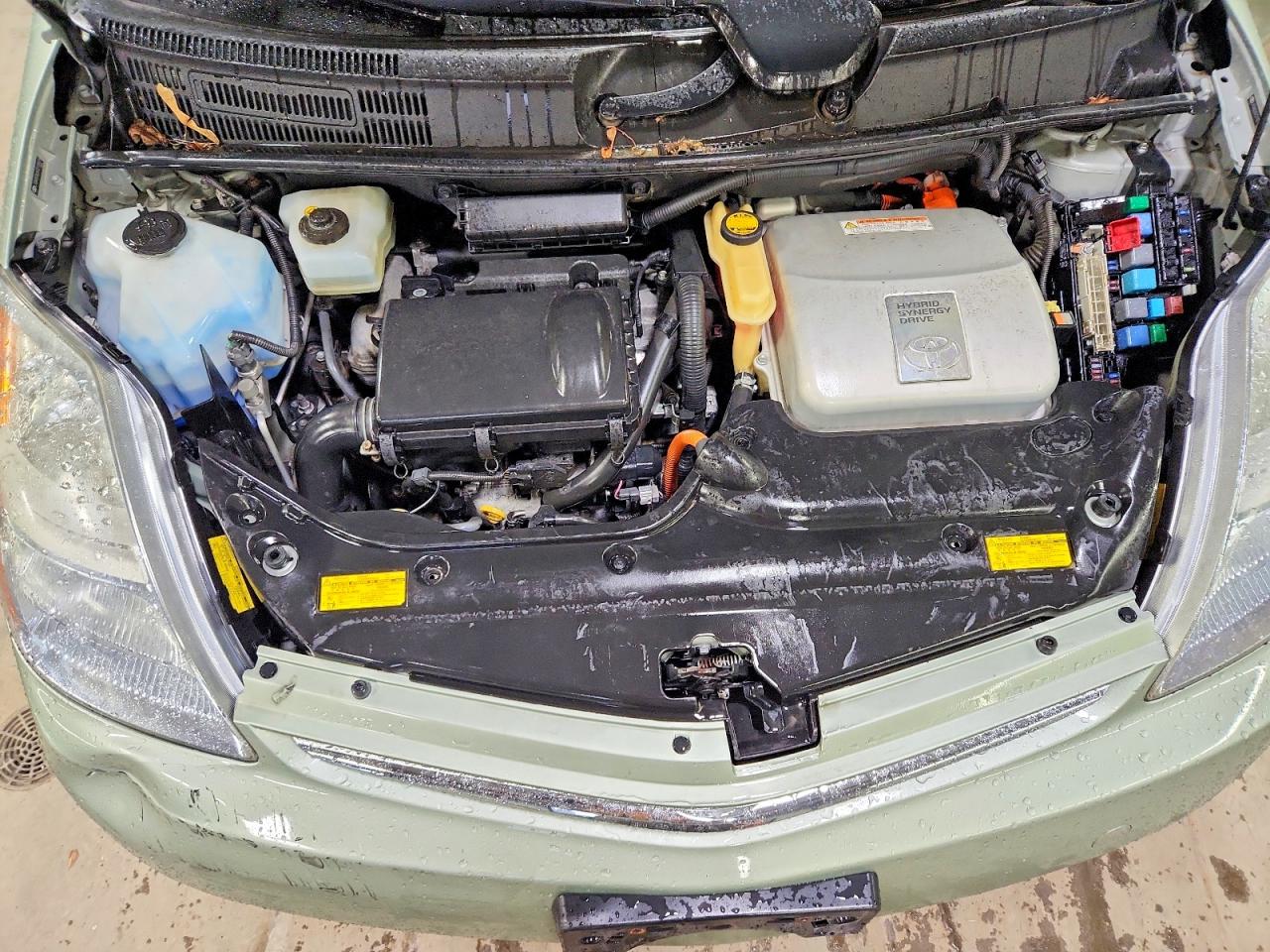 2007 Toyota Prius Base Green vin: JTDKB20U273274925