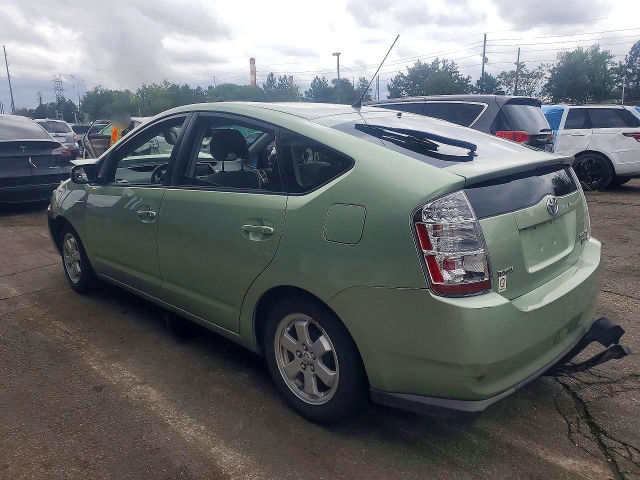 2007 Toyota Prius Base Зеленый vin: JTDKB20U273280434