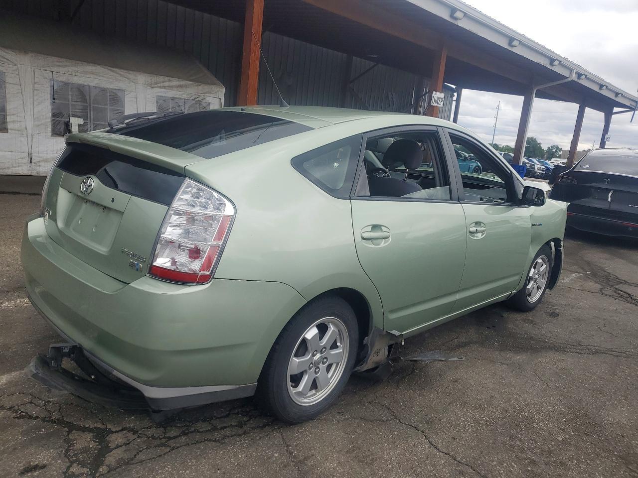 2007 Toyota Prius Base Зеленый vin: JTDKB20U273280434
