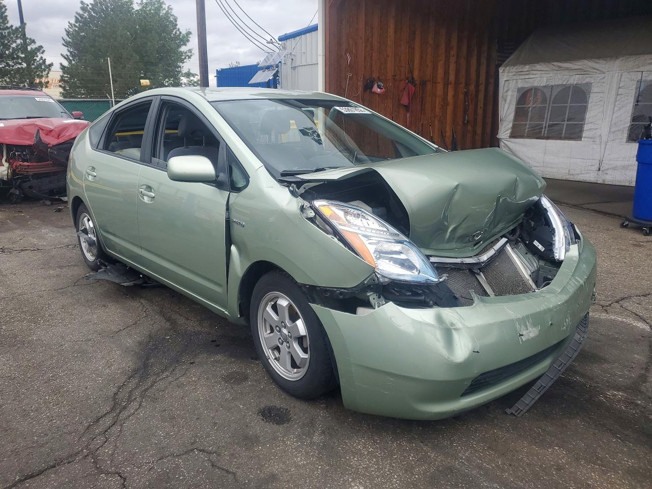 2007 Toyota Prius Base Зеленый vin: JTDKB20U273280434