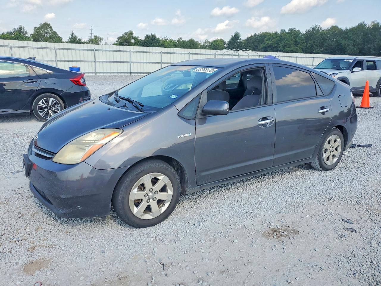 2007 Toyota Prius Base Gray vin: JTDKB20U273291482