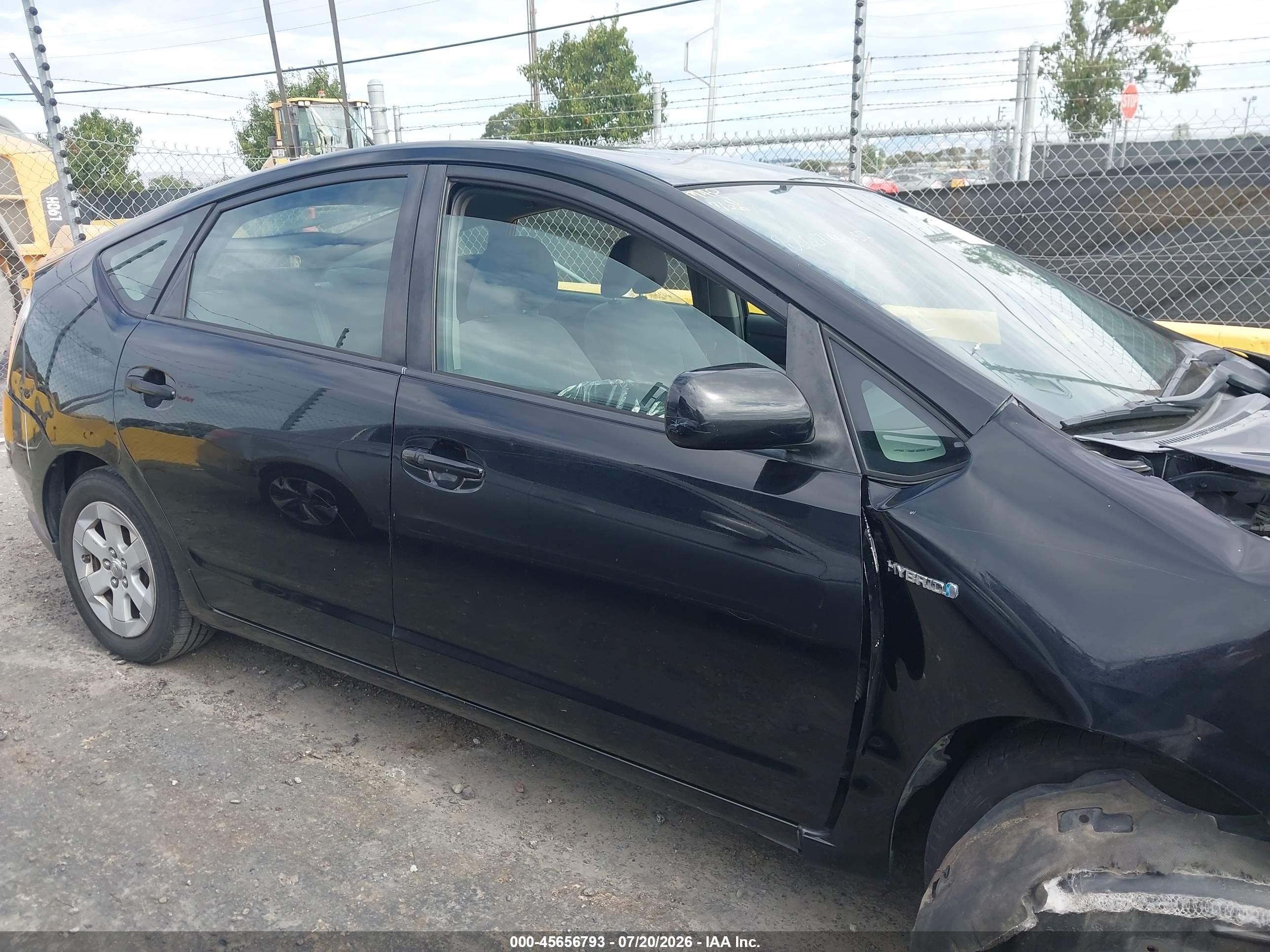 2007 Toyota Prius   Black vin: JTDKB20U277593590