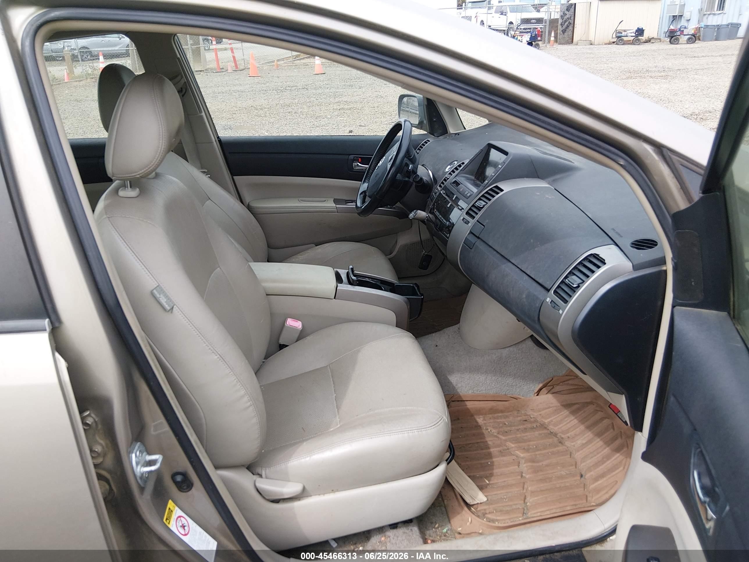 2007 Toyota Prius Touring Gold vin: JTDKB20U277613871