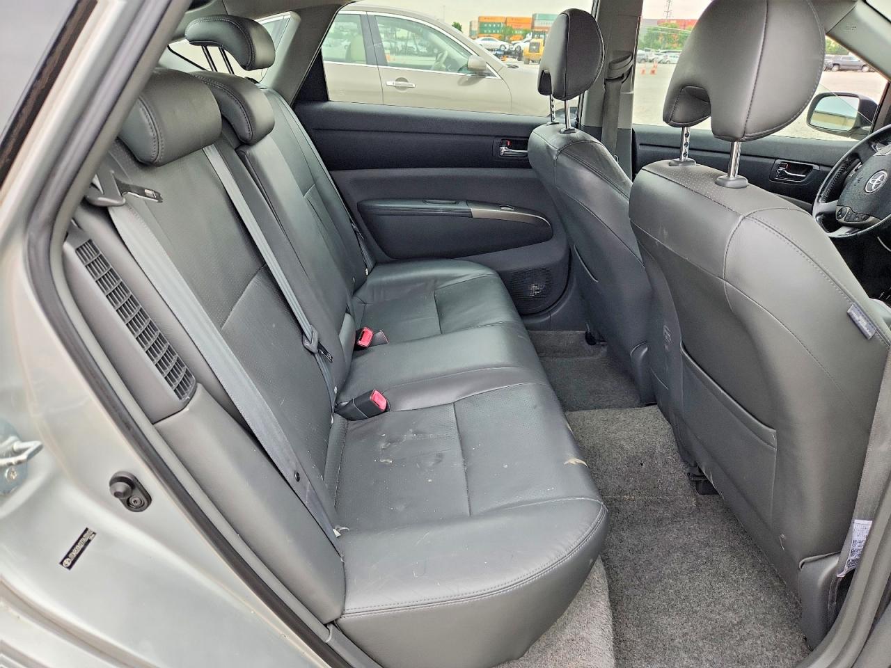 2007 Toyota Prius Base Silver vin: JTDKB20U277633103