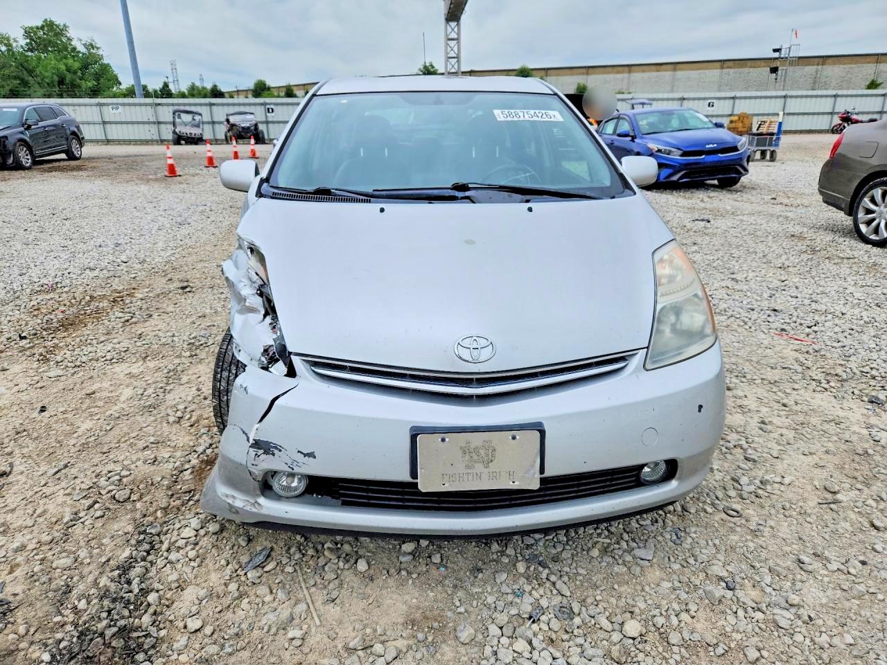 2007 Toyota Prius Base Silver vin: JTDKB20U277633103