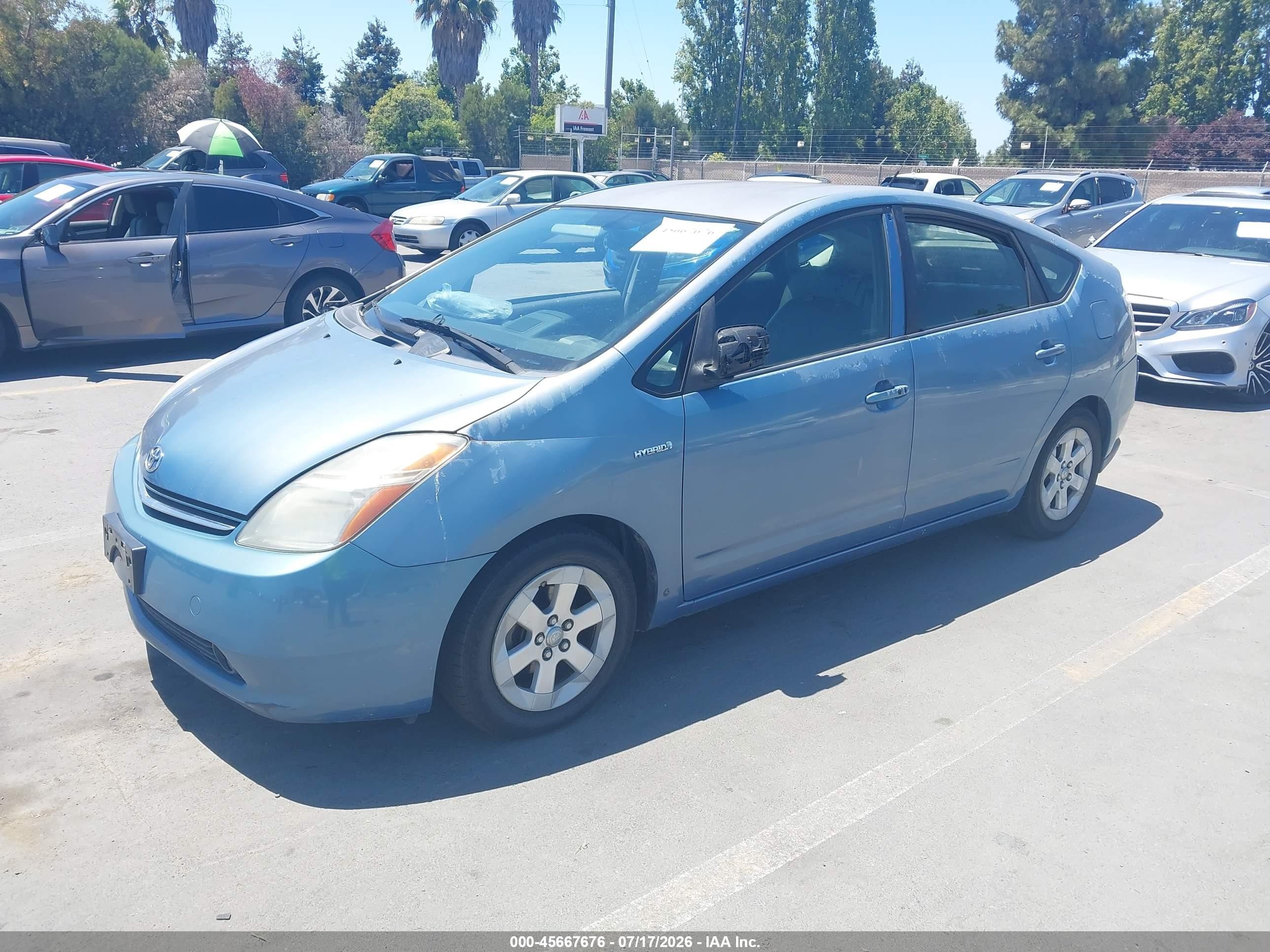 2007 Toyota Prius   Blue vin: JTDKB20U277633957