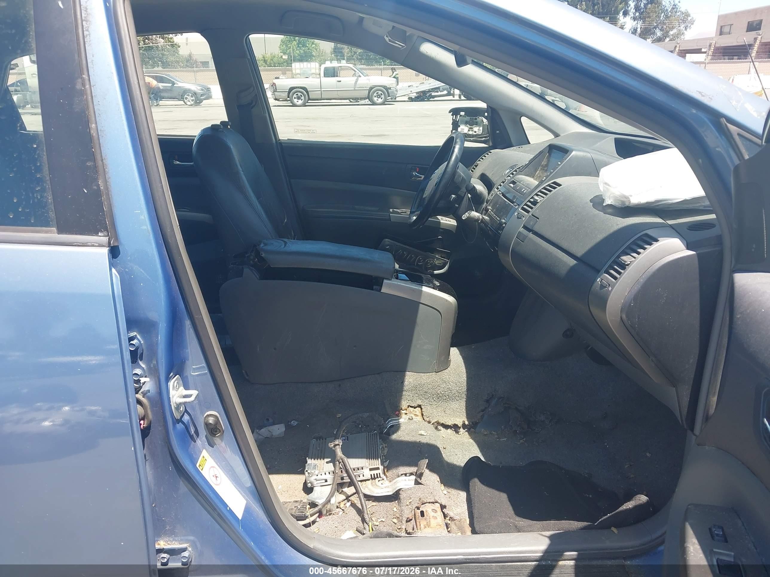2007 Toyota Prius   Blue vin: JTDKB20U277633957