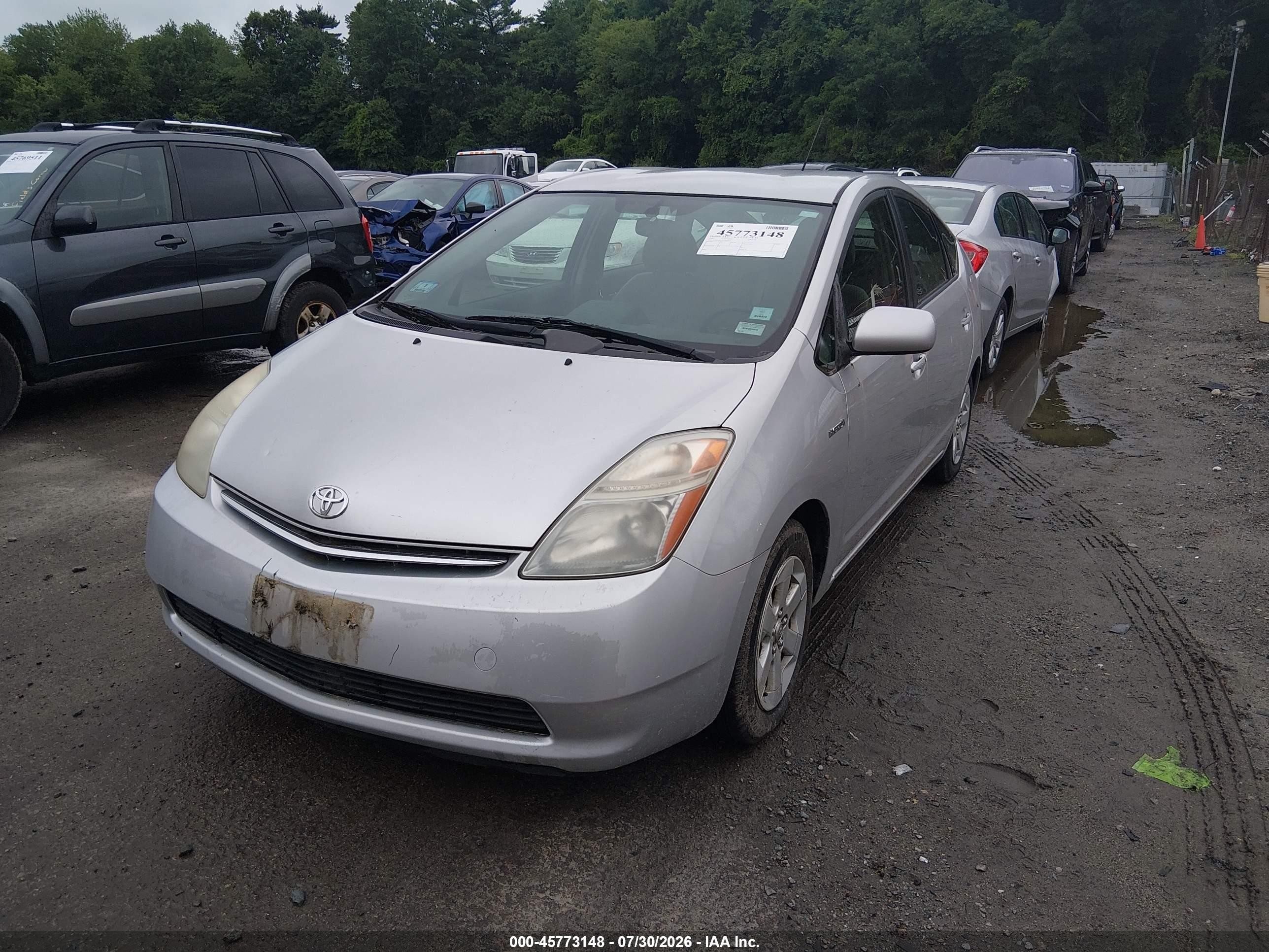 2007 Toyota Prius   Silver vin: JTDKB20U277669275