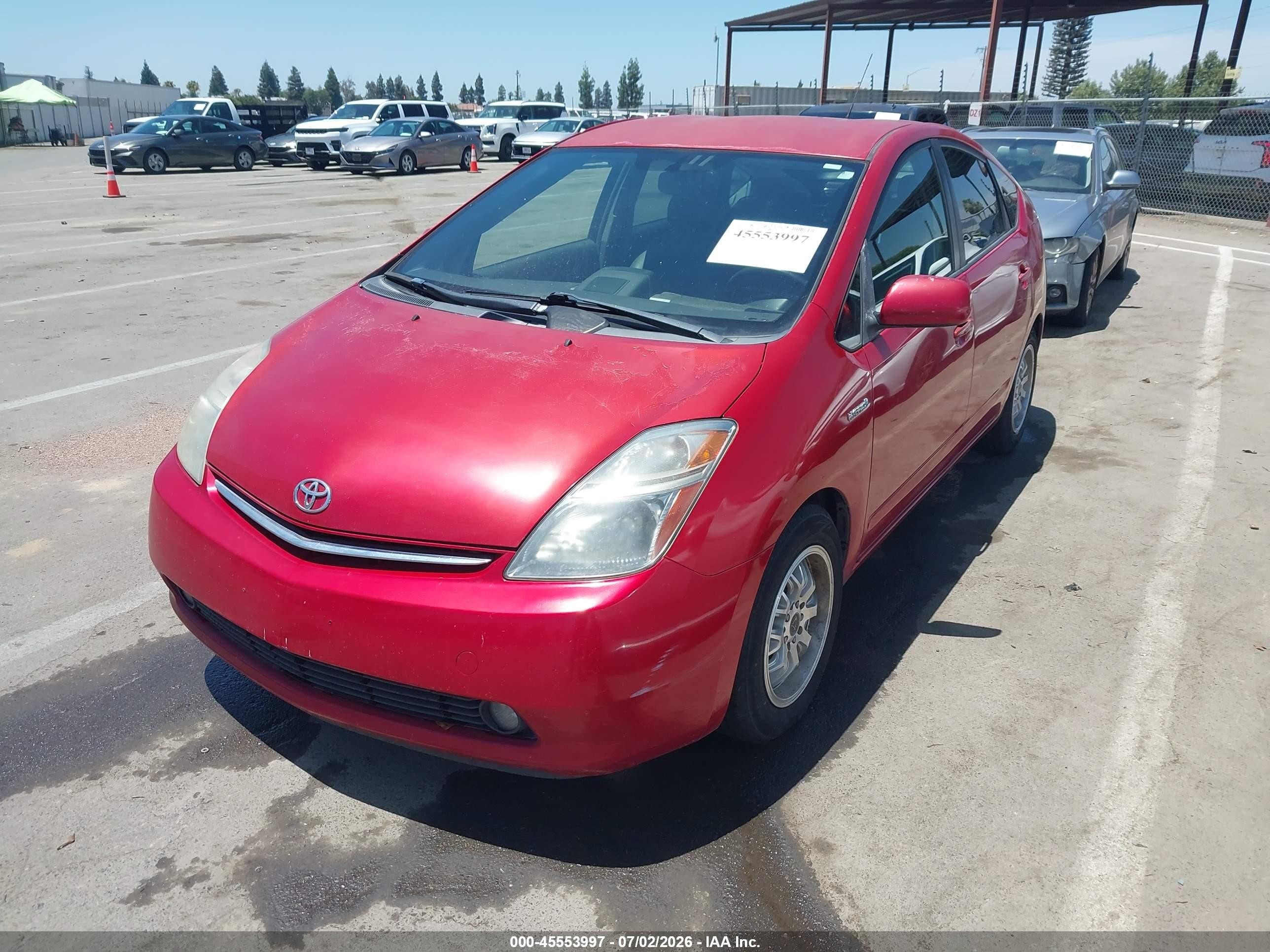 2007 Toyota Prius   Red vin: JTDKB20U277674377