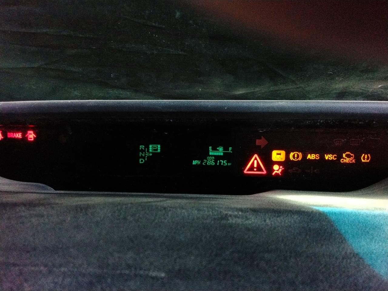 2008 Toyota Prius Base Tan vin: JTDKB20U283301087