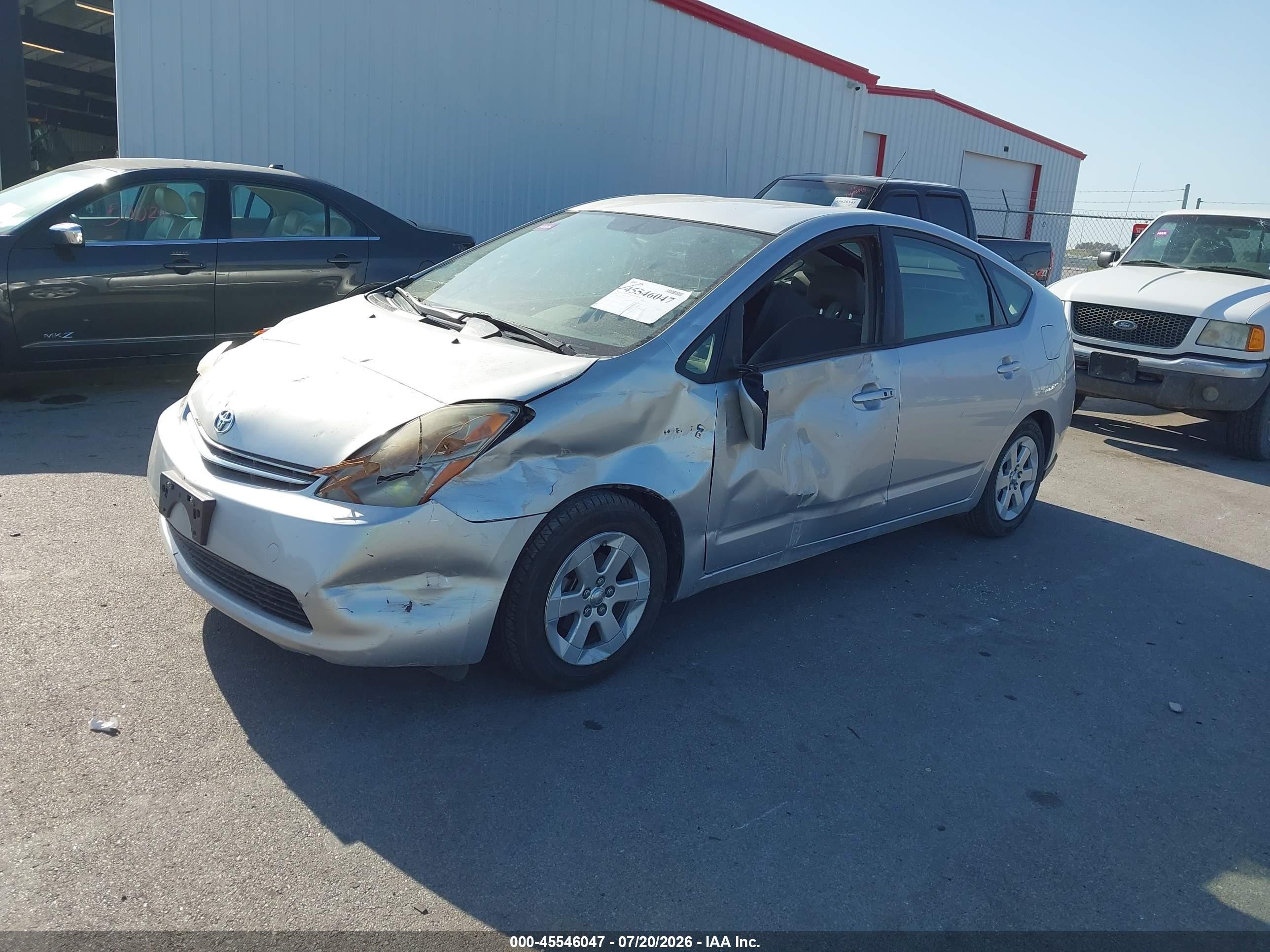 2008 Toyota Prius   Silver vin: JTDKB20U283307522